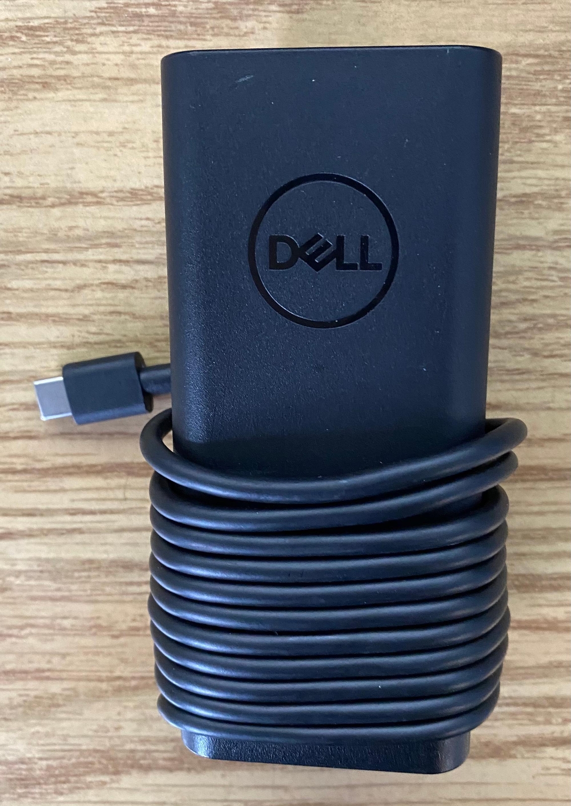 DELL Latitude 15 5000 5530 P104F 65W Genuine Original AC Power Adapter Charger