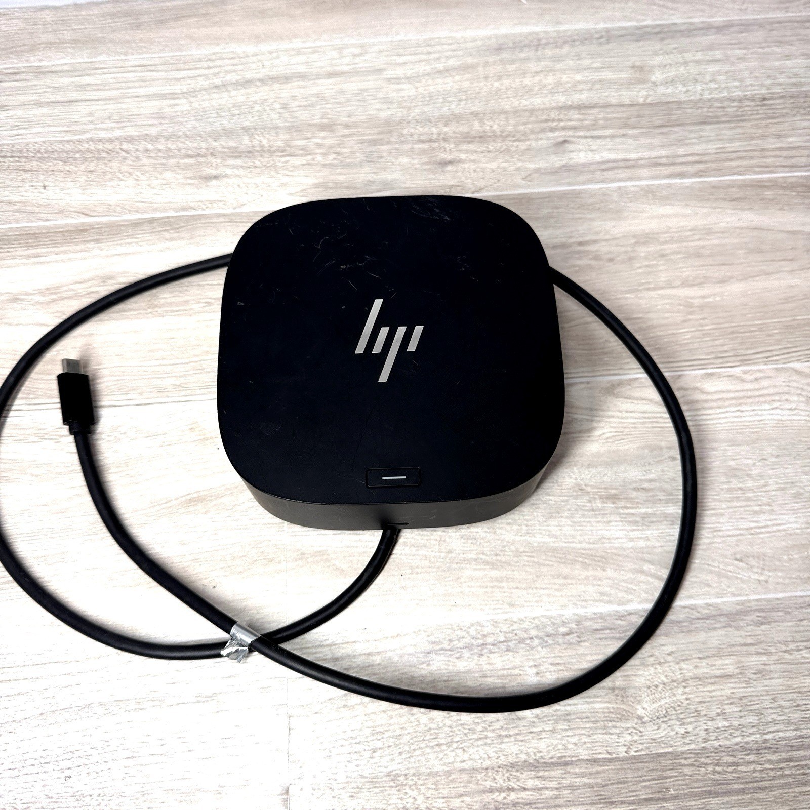HP USB-C Dock G5 5TW10UT#ABA Universal Docking Station Hardwired Cable Untested