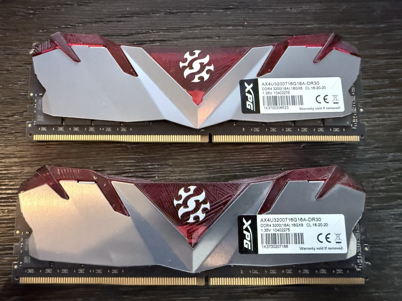 XPG GAMMIX D10 32GB (2x16GB) DDR4 RAM 3200MHz (AX4U3200716G16A-BB10)
