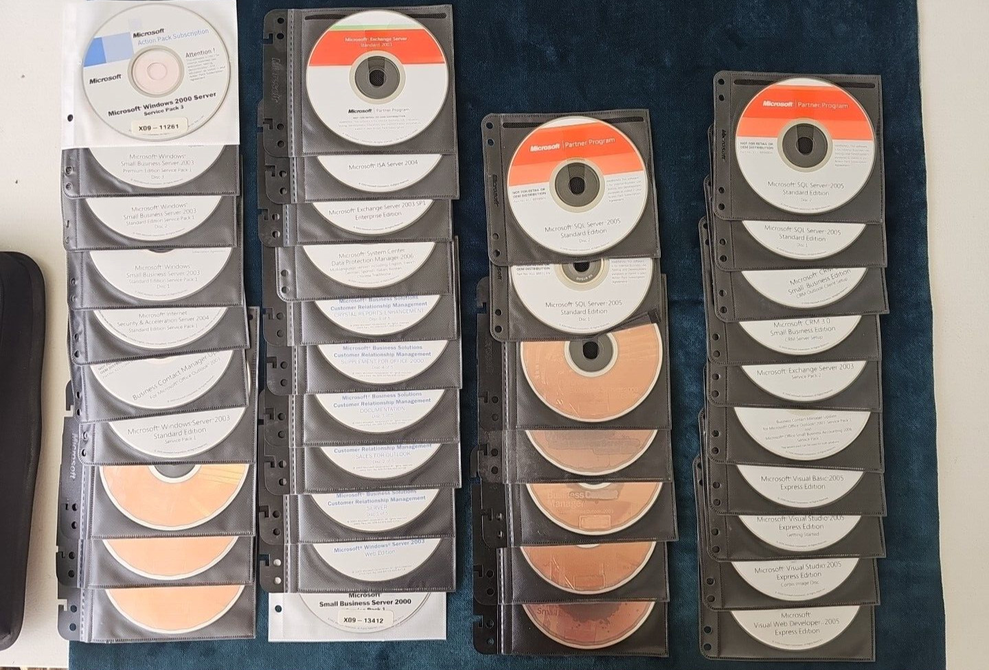 Microsoft Action Pack Subscription W/78 CDs & keys