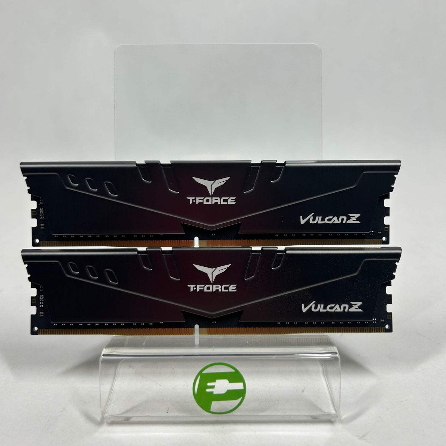 TeamGroup Vulcan Z 16GB (2x8GB) RAM DDR4 3200MHz TLZGD48G3200HC16FBK