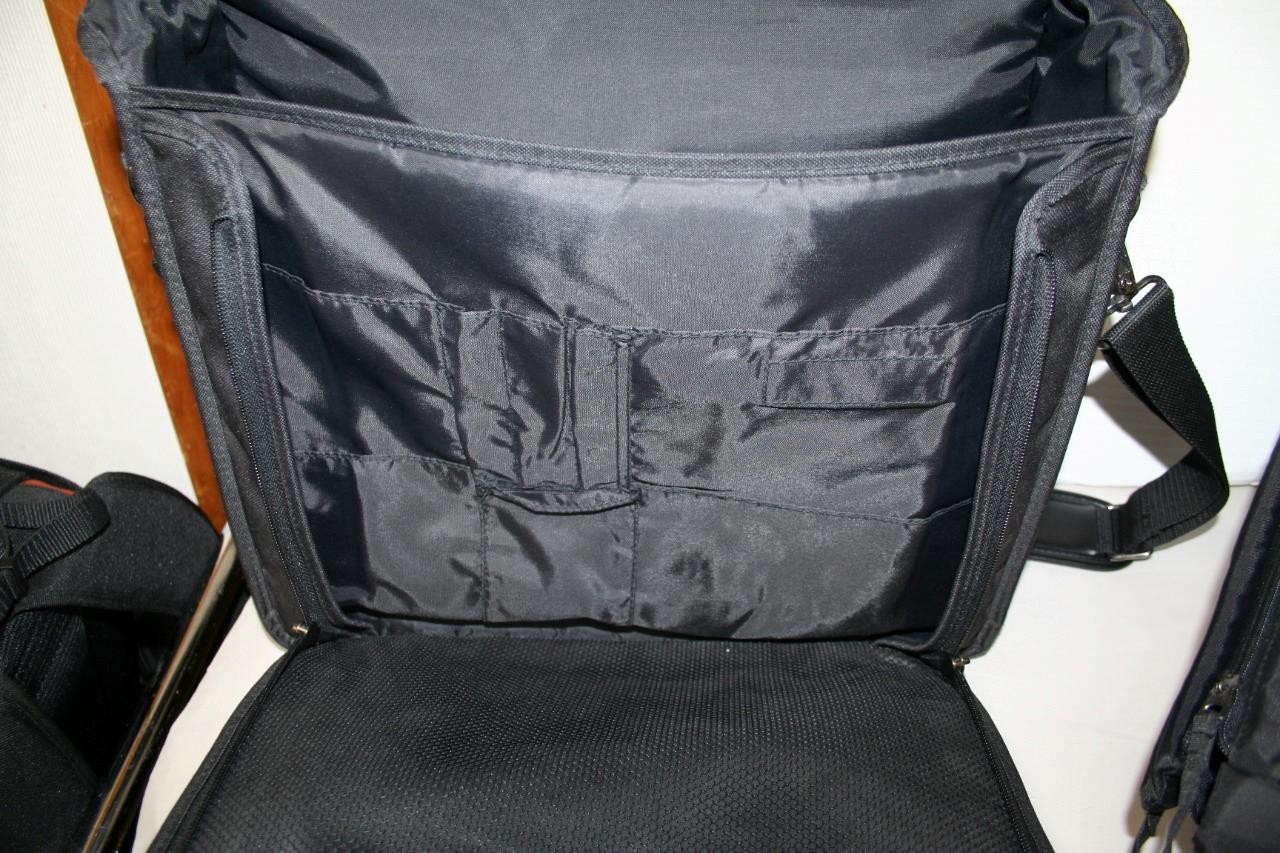 Micron Electronics Padded Laptop Briefcase Messenger Bag Black Heavy Duty Excell