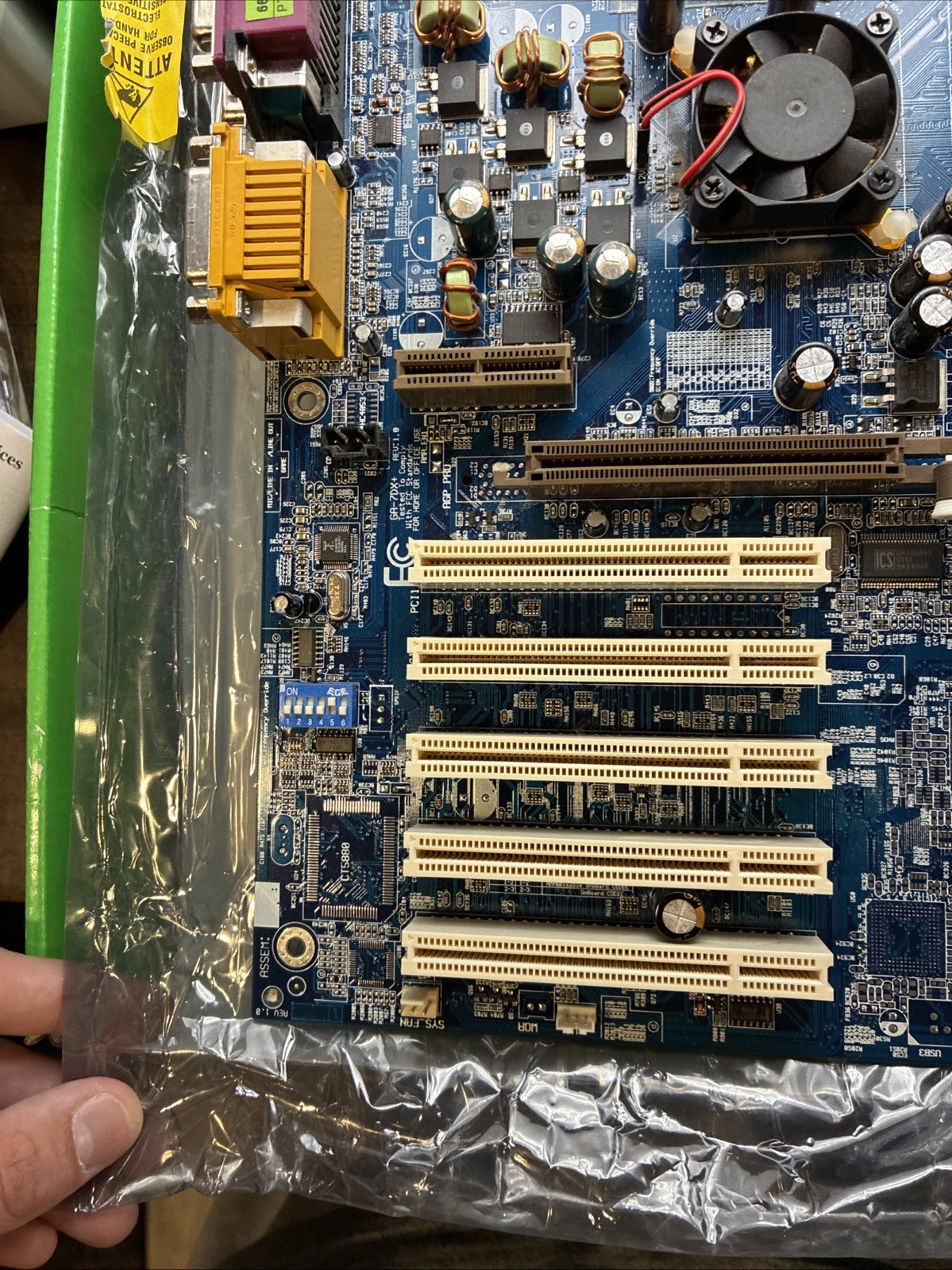 Gigabyte GA-7DX+ 462/A Socket AMD 761 AGP Motherboard With I/O Shield