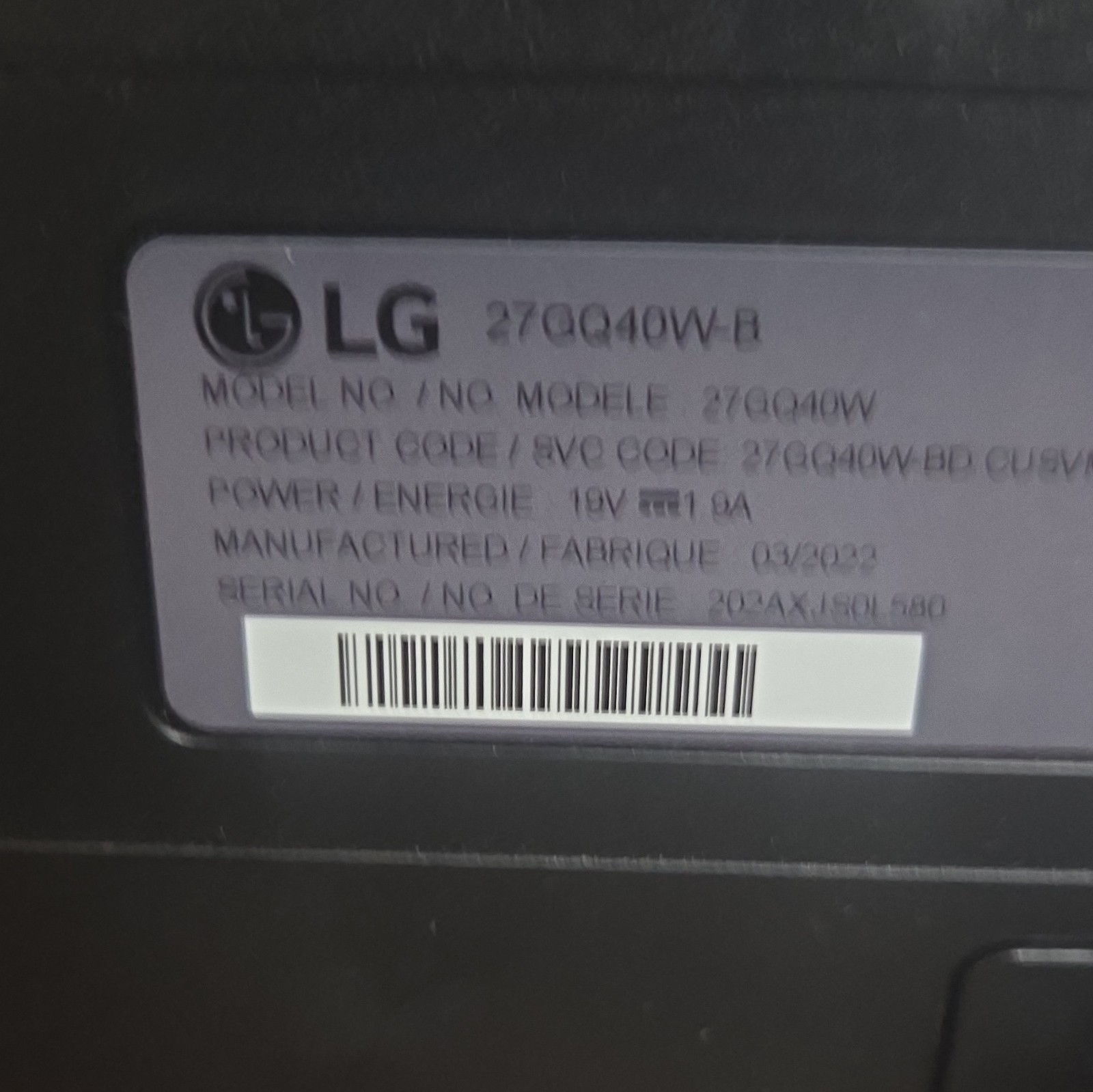 LG UltraGear 27GQ40W-B 27″ FHD 165Hz 1ms Gaming Monitor HDMI/DP Black