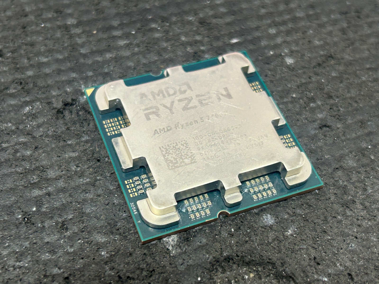 AMD Ryzen 5 7600x Processor 4.70GHz 12 THREADS 6 Cores Socket AM5