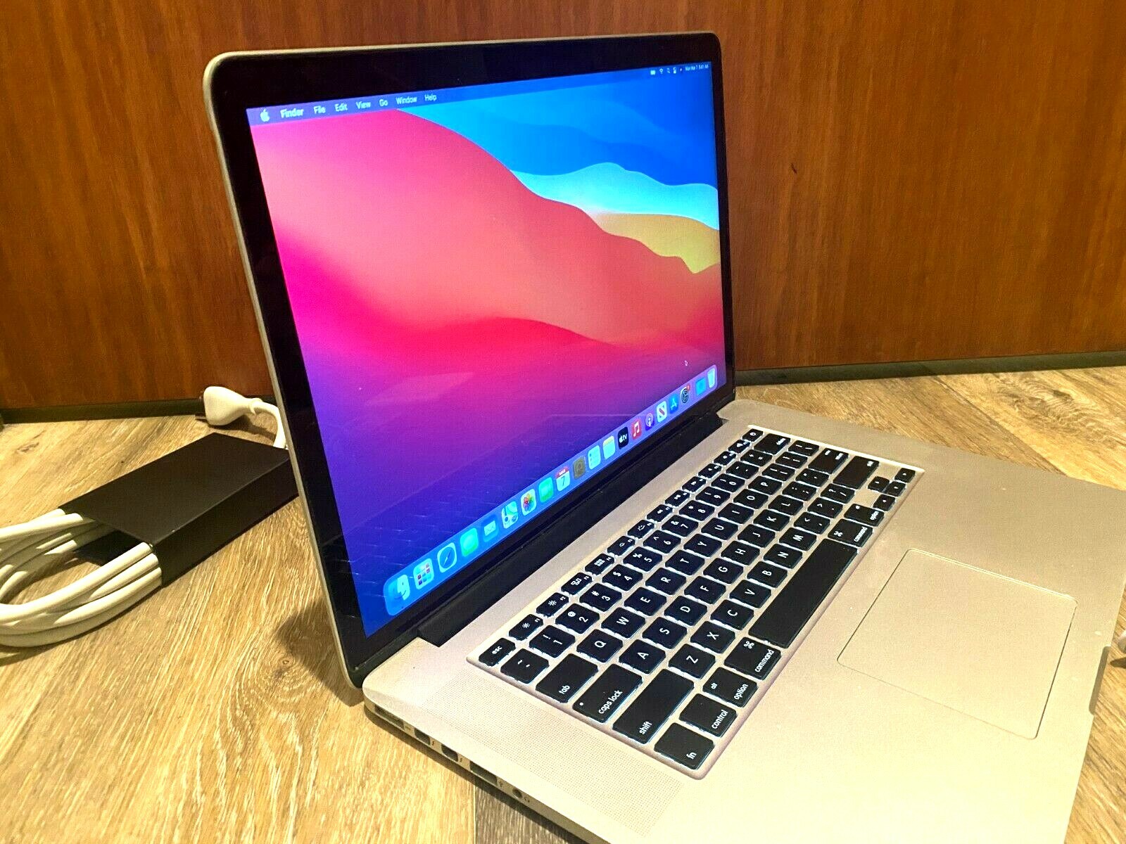 Apple MacBook Pro 15″ 1TB SSD 16GB i7 3.40Ghz Retina – Big Sur – 3 Year Warranty