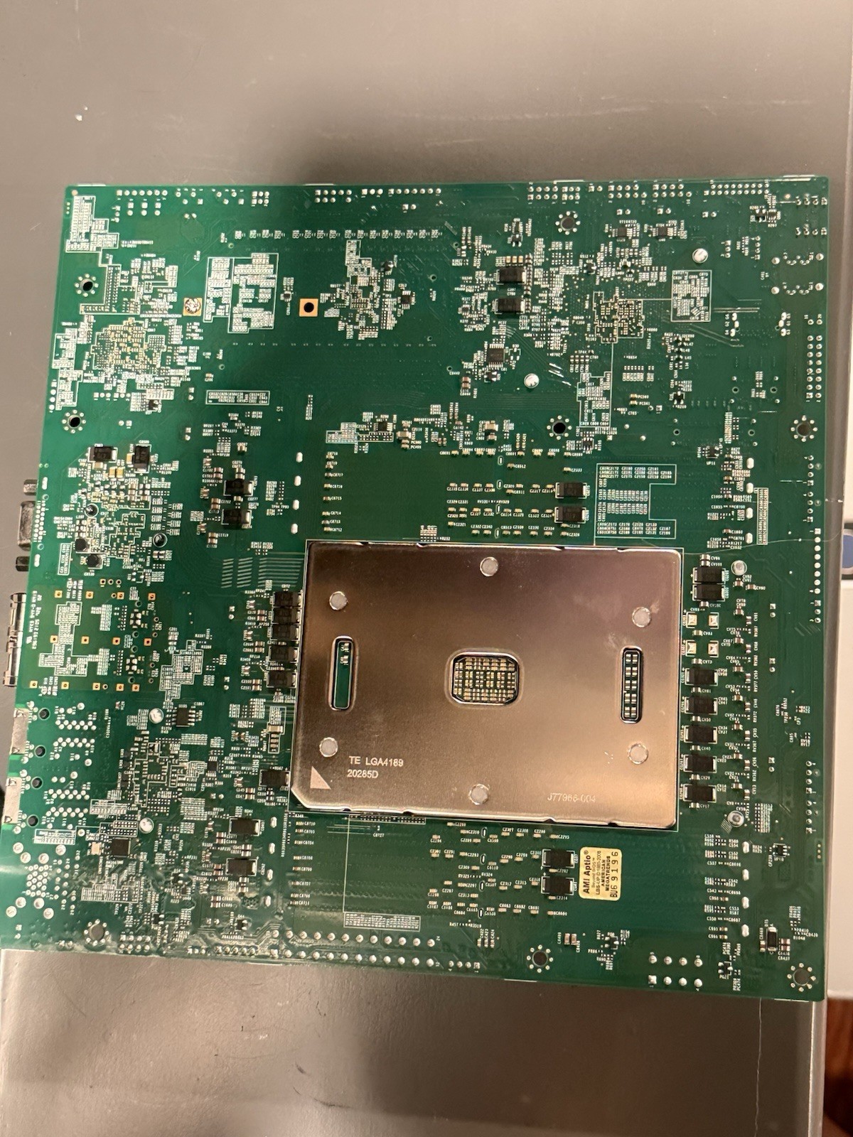 Supermicro X12SPZ-SPLN6F Rev 2.00