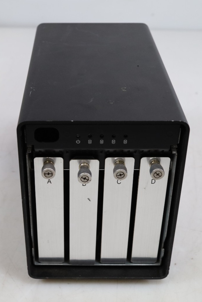 OWC ThunderBay 4 with Thunderbolt 2 RAID Enclosure