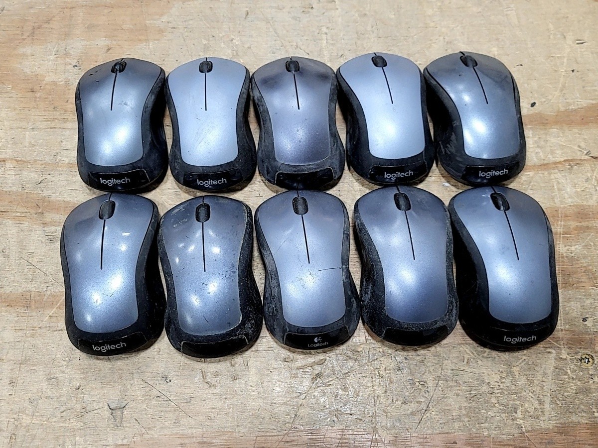 Lot of 10* Logitech M310 Bluetooth Mouse SEE NOTES