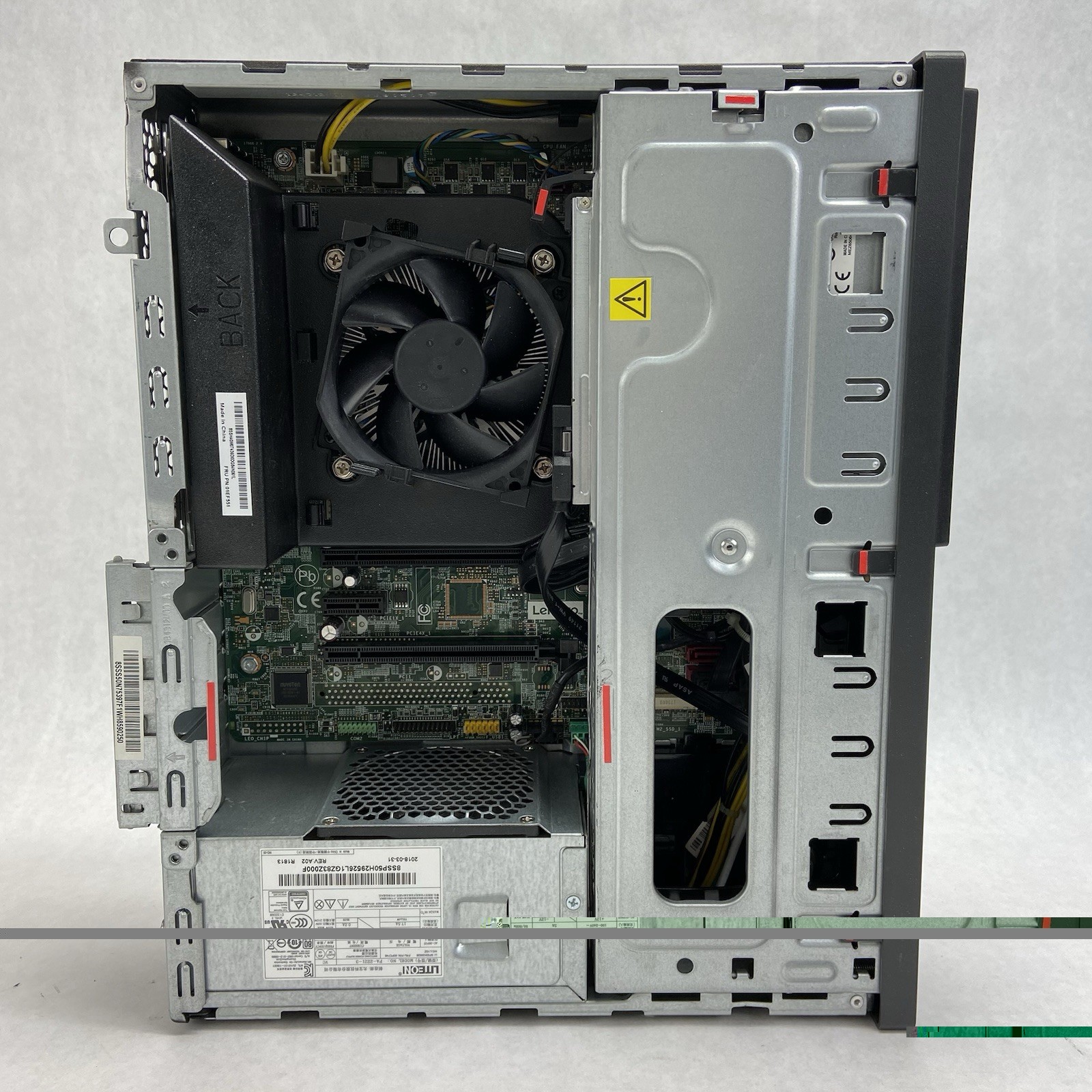 Lenovo ThinkCentre M910s SFF Intel Core i5-7500 3.4GHz 8GB RAM No HDD No OS