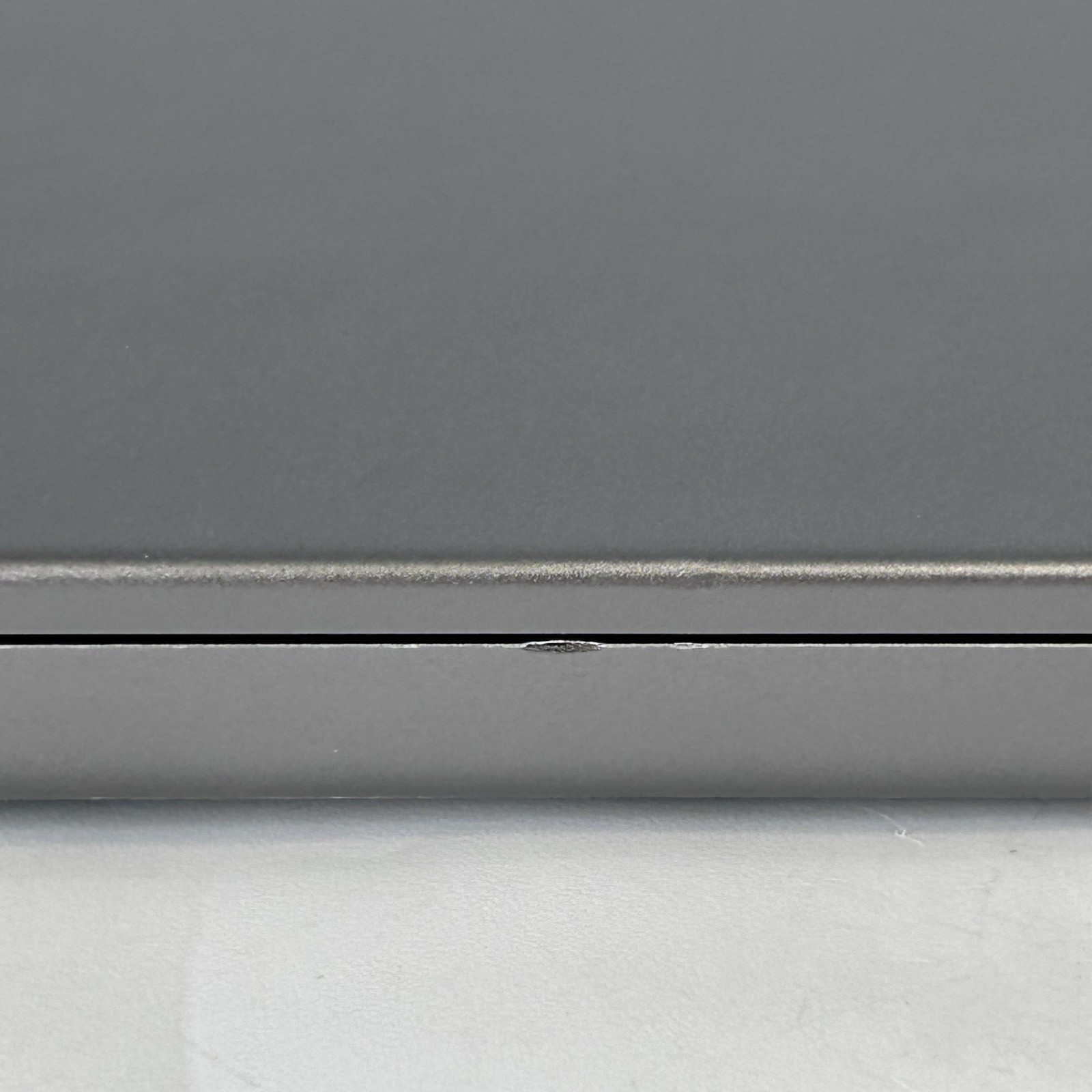 MacBook Pro 16 Gray 2021 M1 Pro 10-Core CPU 16-Core GPU 16GB 512GB Pink Hue