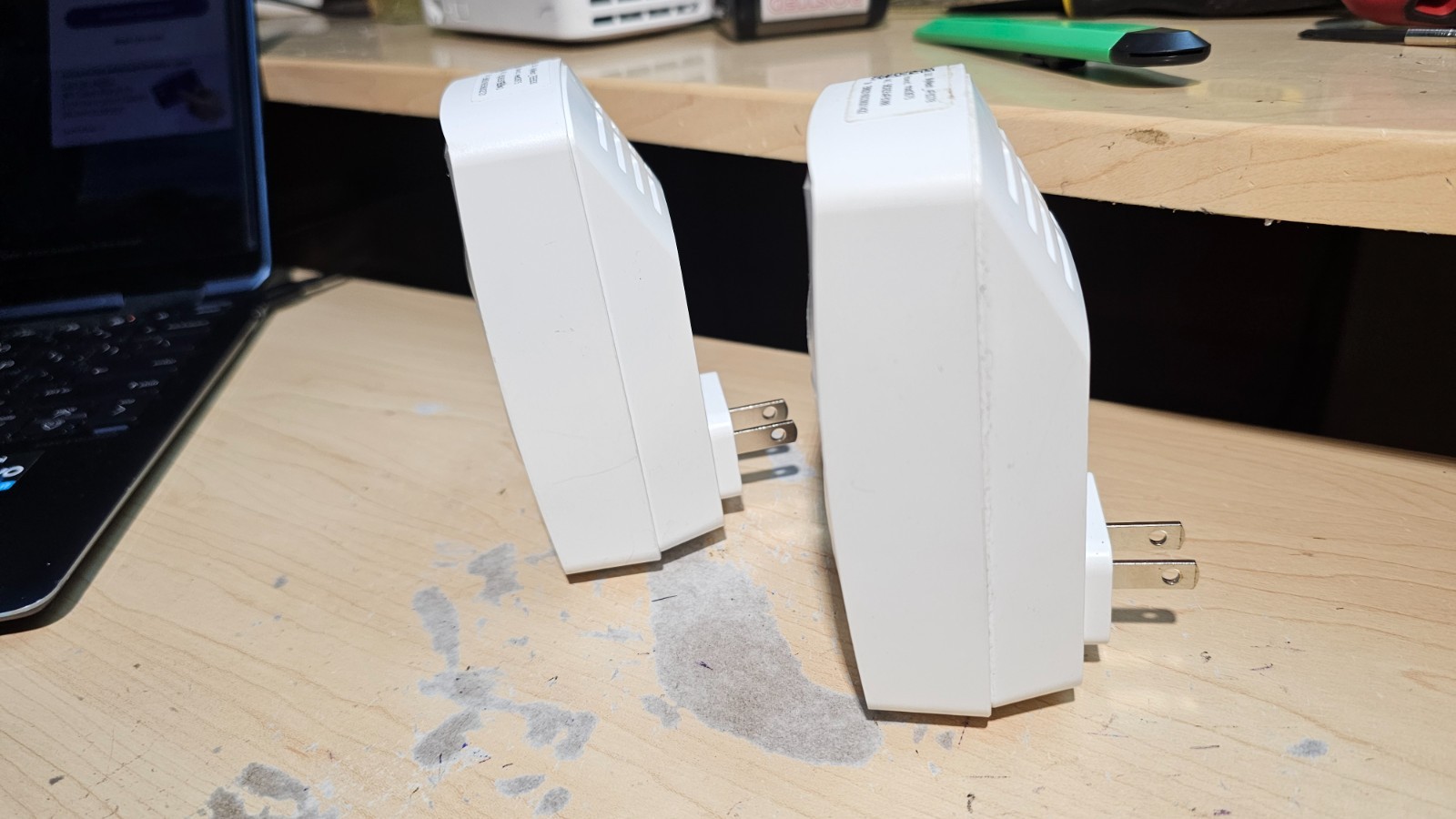 TWO MeshForce M3 Dot Wall Plug WiFi Extenders— Works with MeshForce M1 and M3