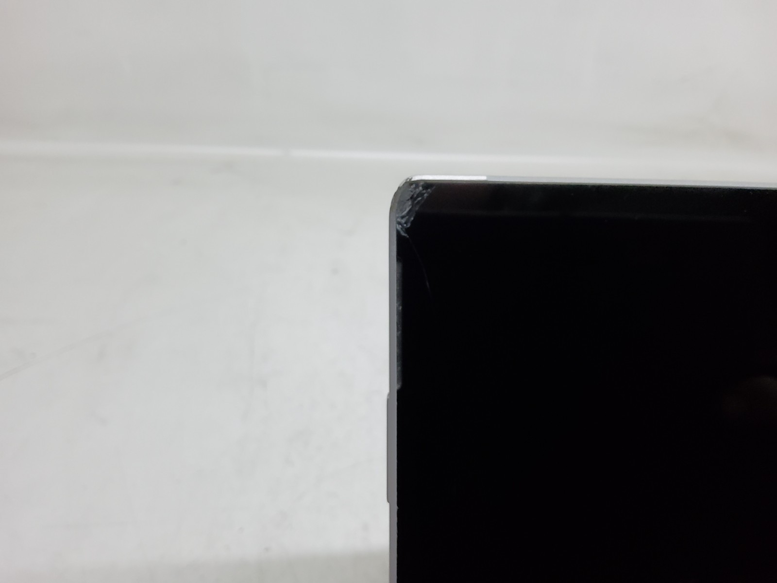 Microsoft Surface Pro 1631 Intel Core i5-4300U 1.9GHz 8GB 256GB SSD NO OS