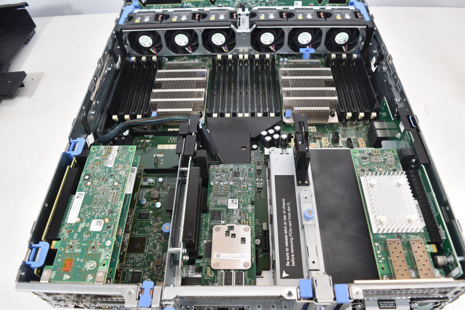 Dell PowerEdge R740XD – 2x Xeon Silver – NO RAM – PERC H730P RAID – NO DRIVES