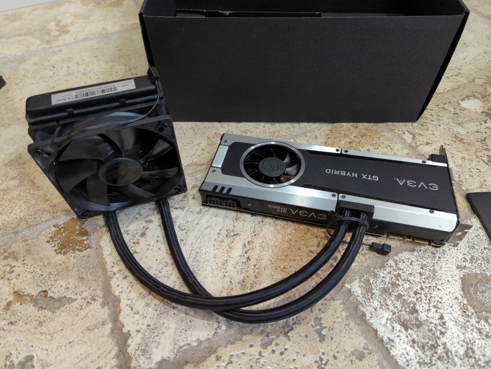 EVGA GeForce GTX 980 Ti Hybrid Graphics Card