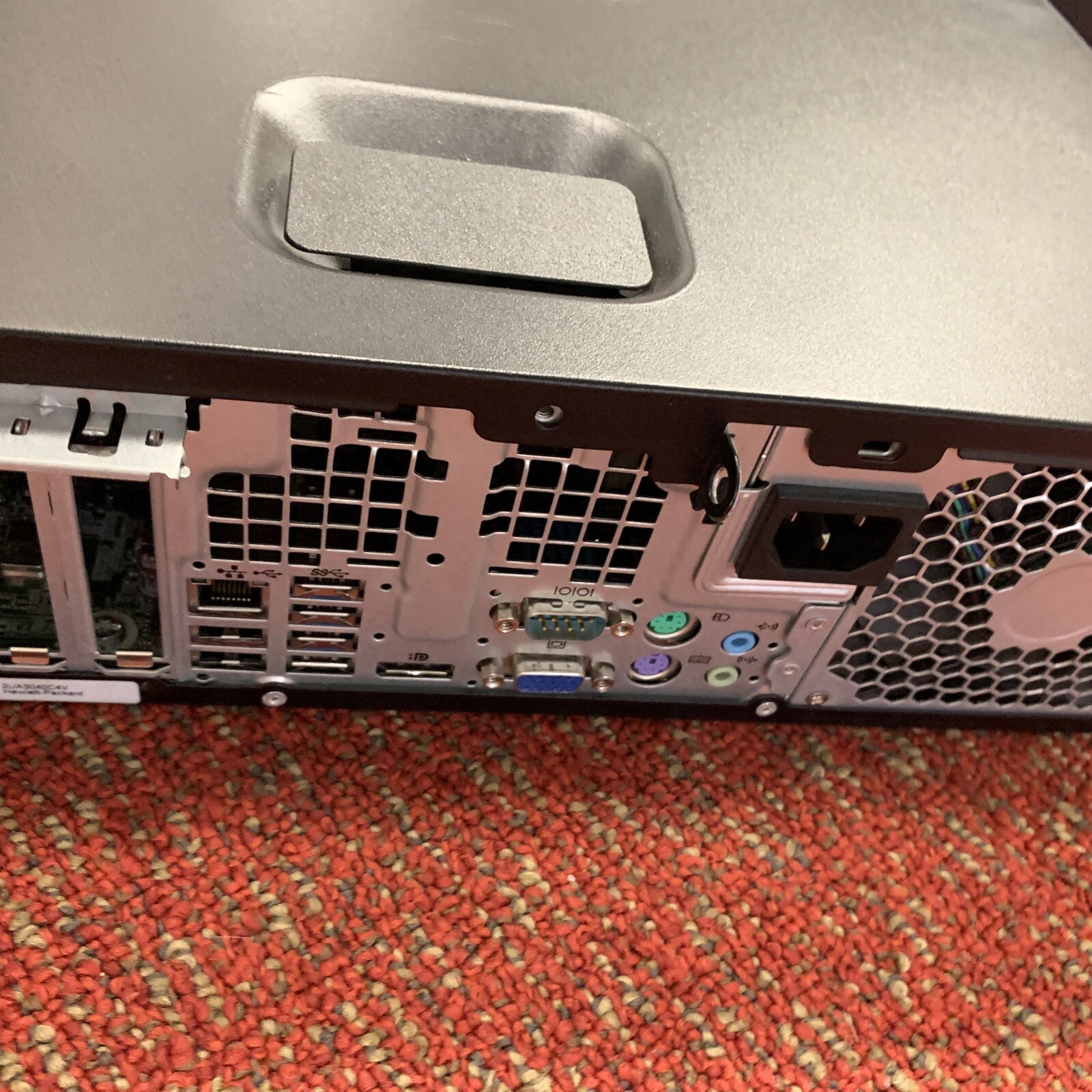 HP WorkStation Z220 SFF PC Intel Xeon No Ram For Parts Or Repair Doesnt Work