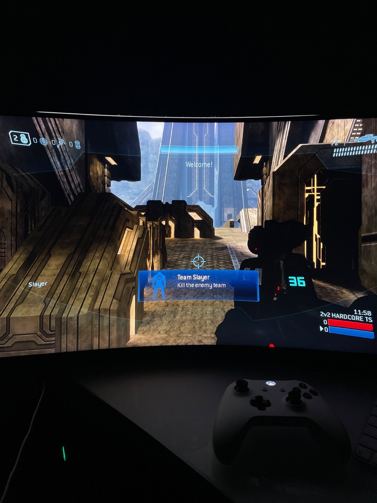 Samsung Odyssey G7 27″ 1440p 240Hz HDR Curved Gaming Monitor – Black
