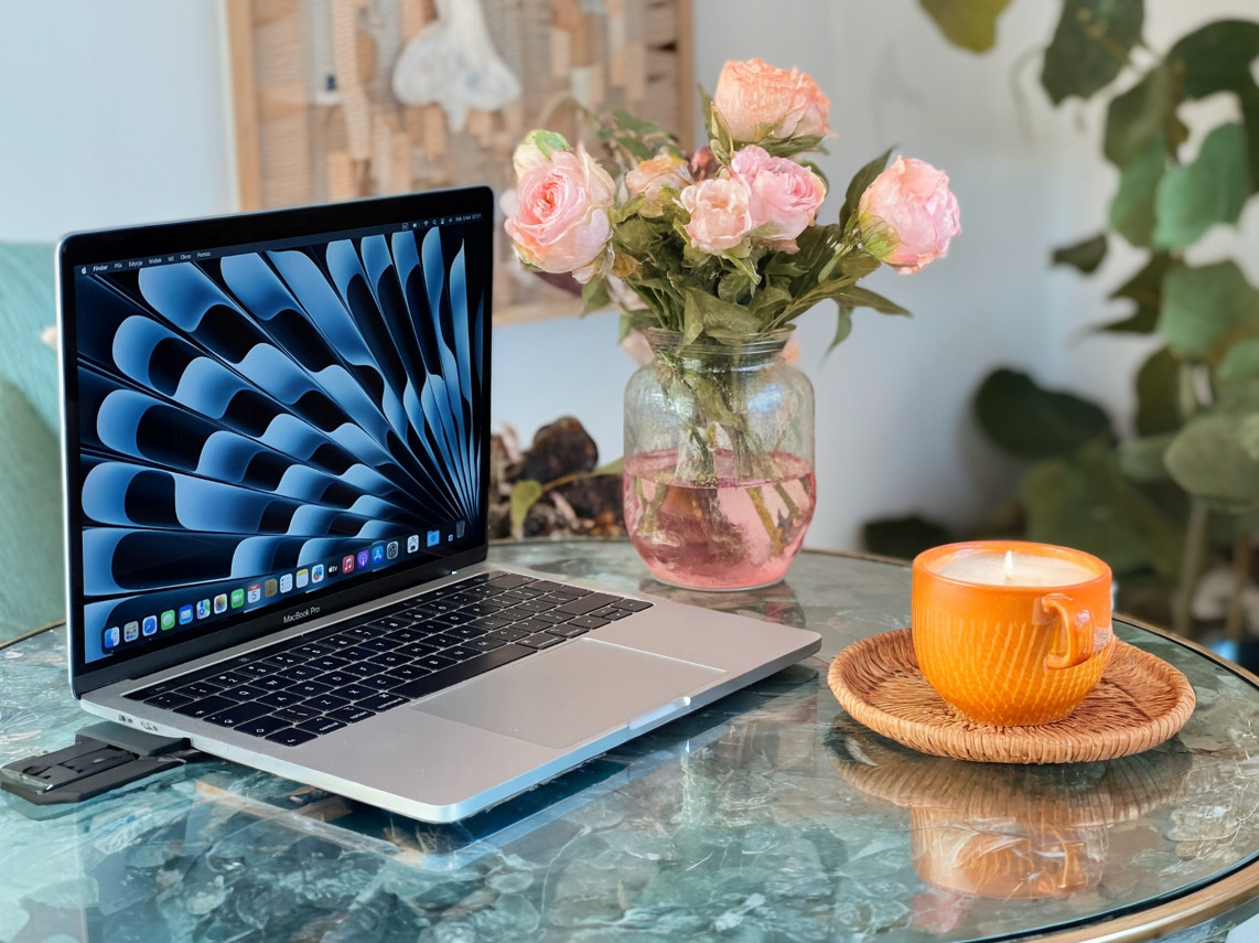 2024 OSX | MacBook Pro 13″ 2019 4.7 Max Core i7 Touch Bar 512GB SSD + WARRANTY