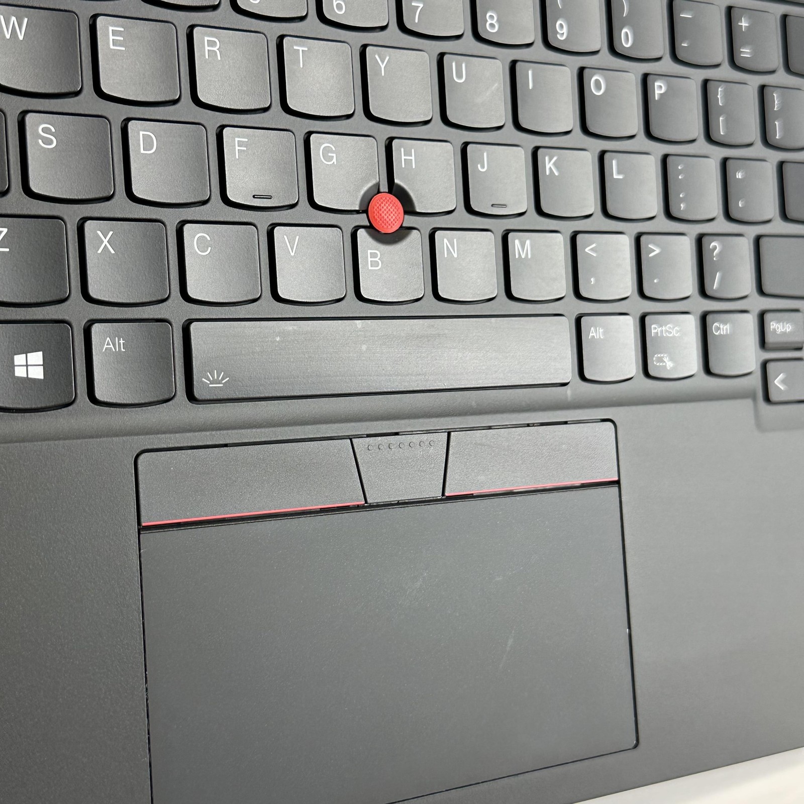 Lenovo ThinkPad T14s Gen 2 Black FHD 2.4 GHz Ryzen 5 PRO 5650U 8GB 256GB SSD