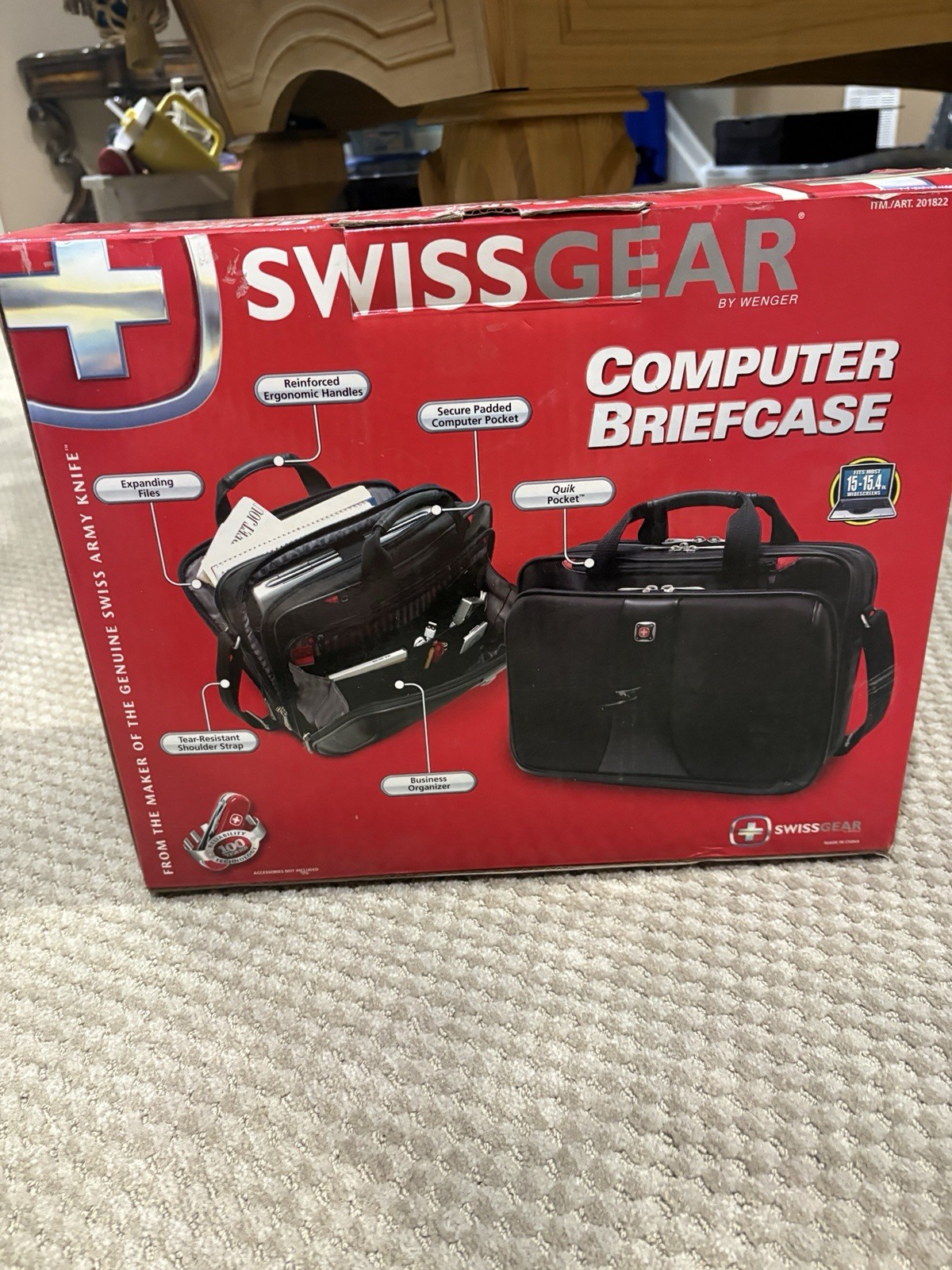 SwissGear 15 in Laptop Briefcase Nylon Padded Shoulder Strap Black 201822