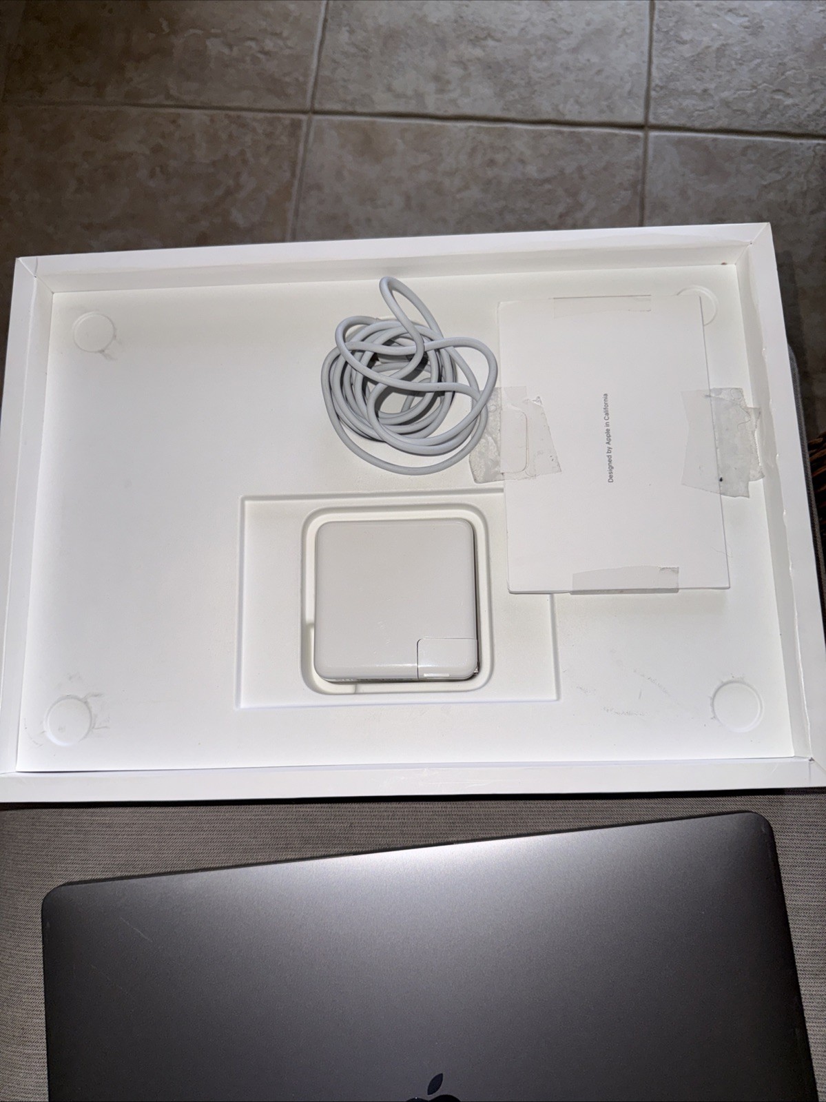 Apple MacBook Pro 2019 16-inch, 16GB, 2.6GHz 6-Core Intel I7 – 512GB SSD – A2141