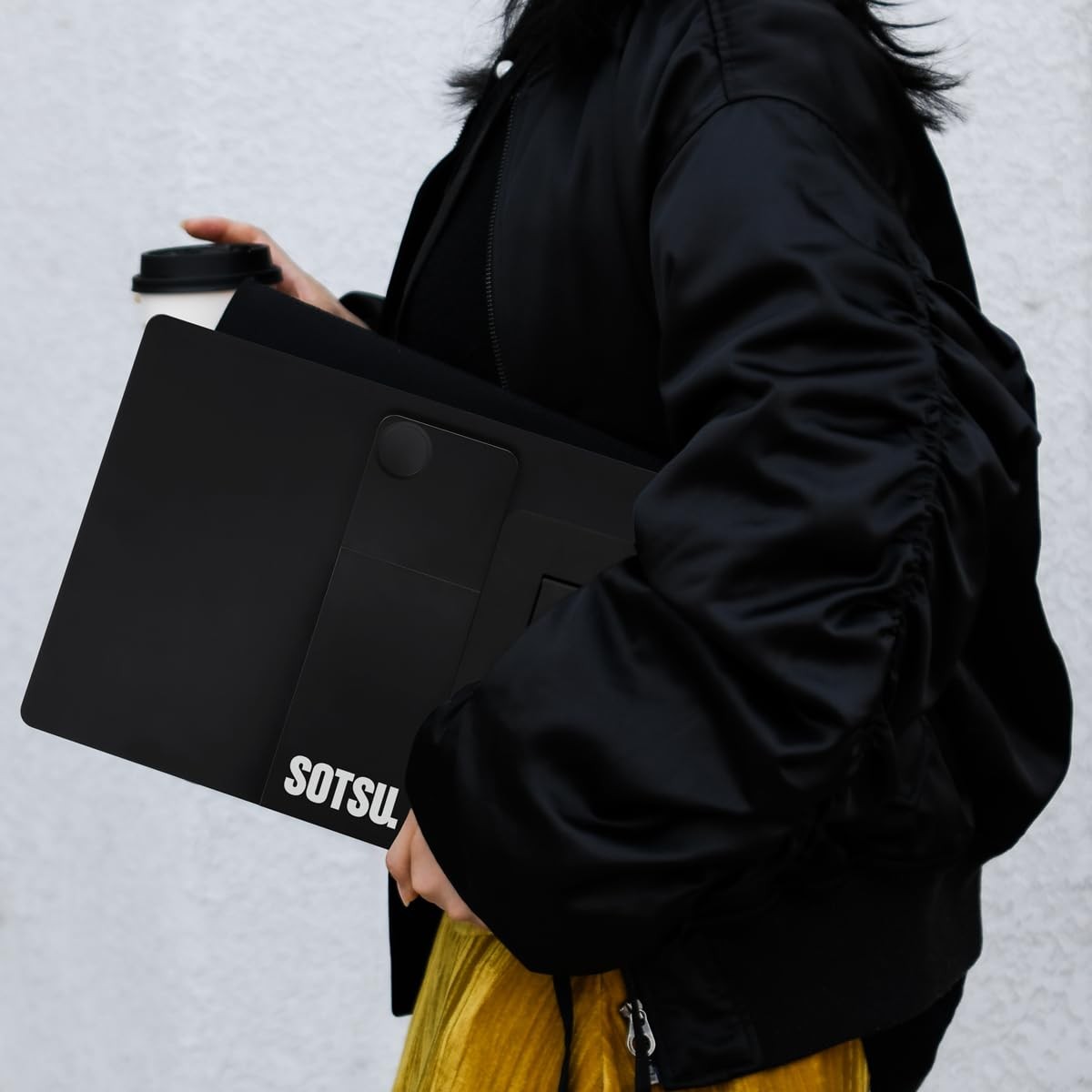 SOTSU FlipAction Pro 16″ Gen 2 | 2.5K Portable 16 inches, Universe Black