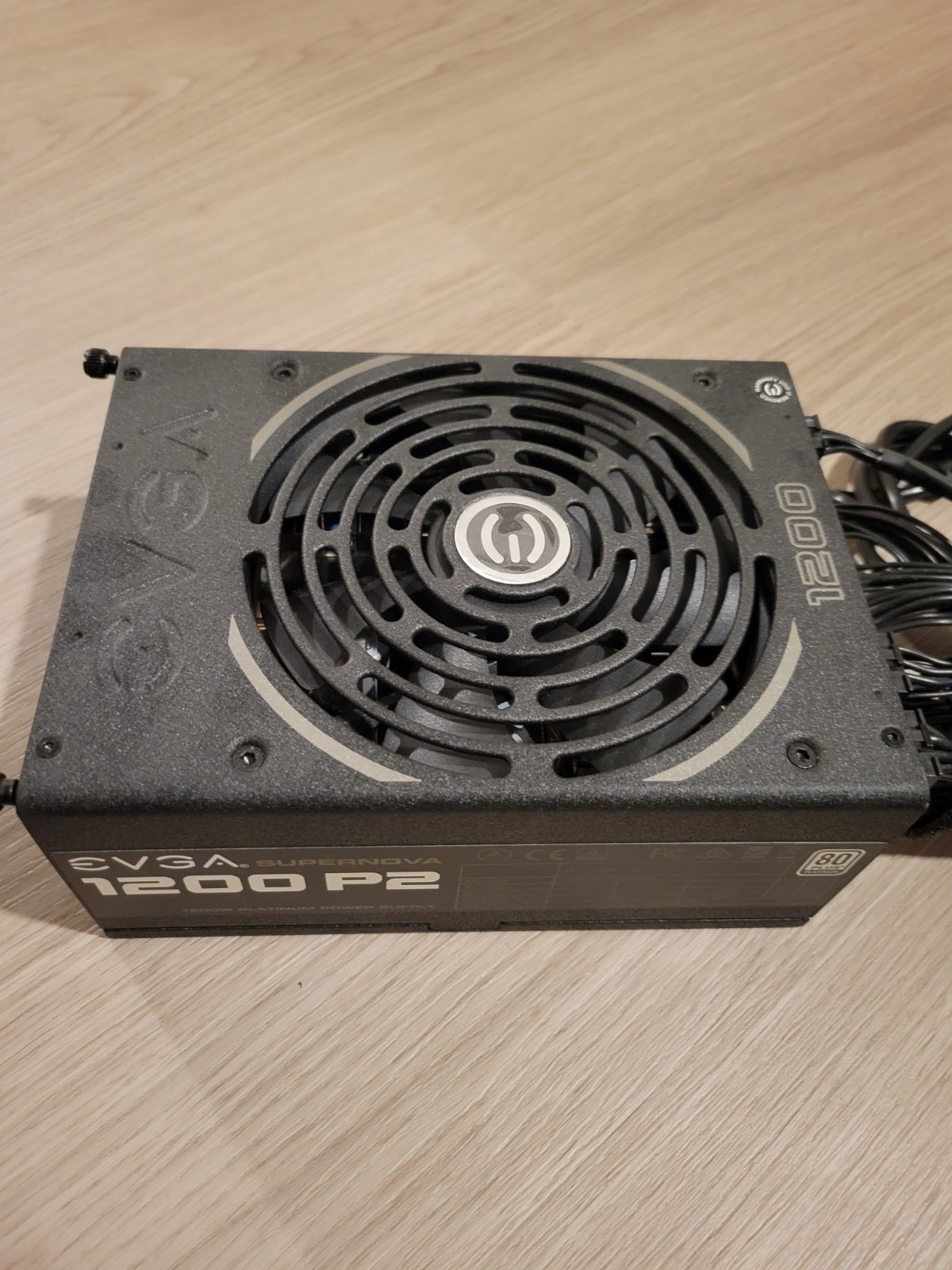 EVGA SuperNOVA 1200-P2 80+ Platinum 1200W Power Supply PSU 220-P2-1200