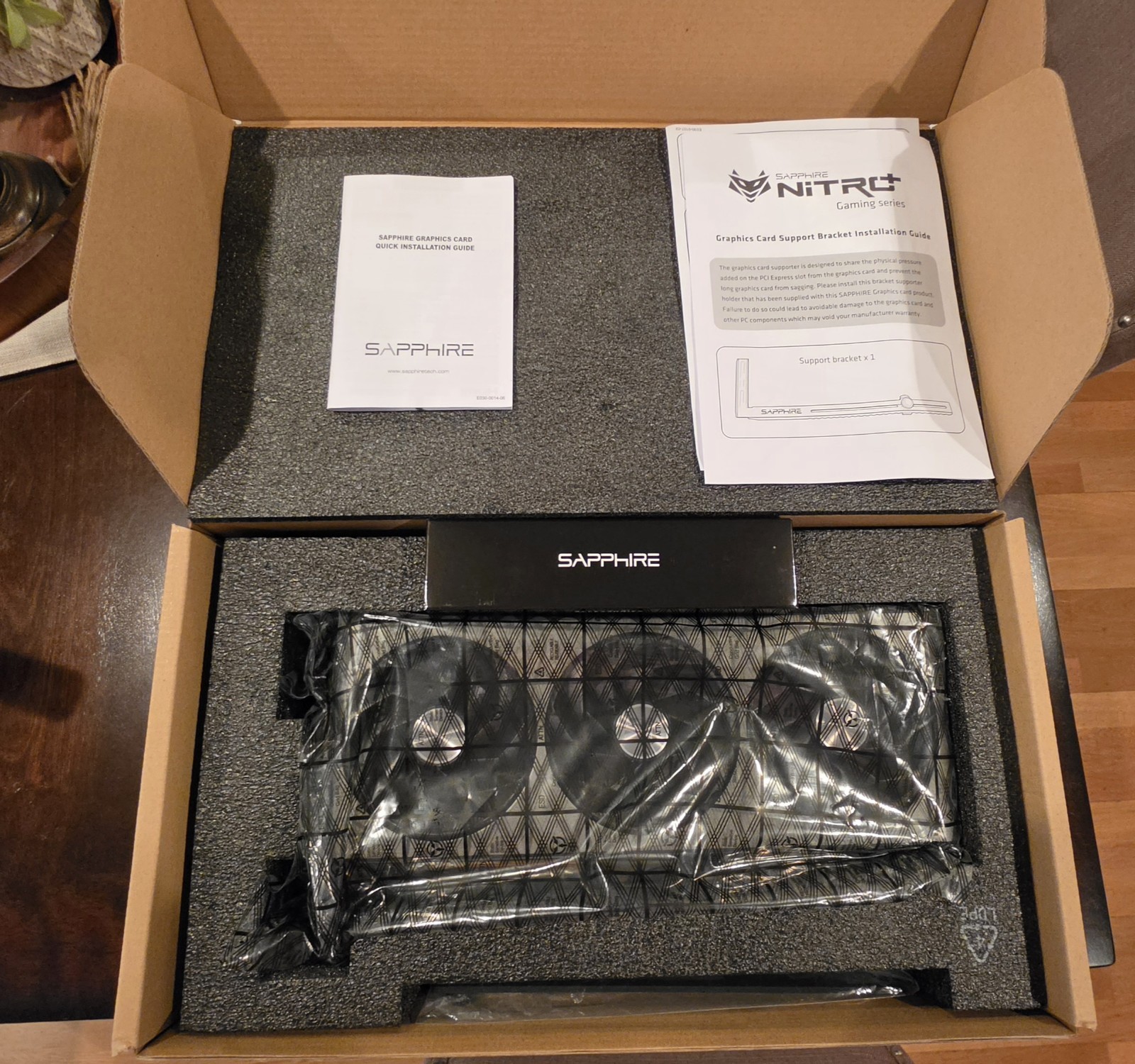 SAPPHIRE NITRO+ AMD Radeon RX 7900 XTX 24GB RGB HDMI/DP PCIe x16