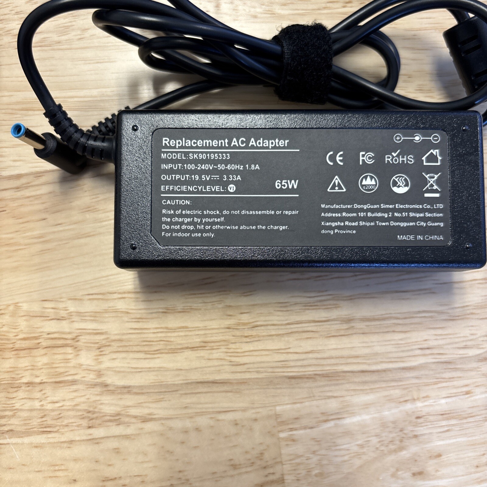 AC Input: 100-240V 50-60Hz, Output: DC 19.5V 3.33A 65W Blue Tip Laptop Charger