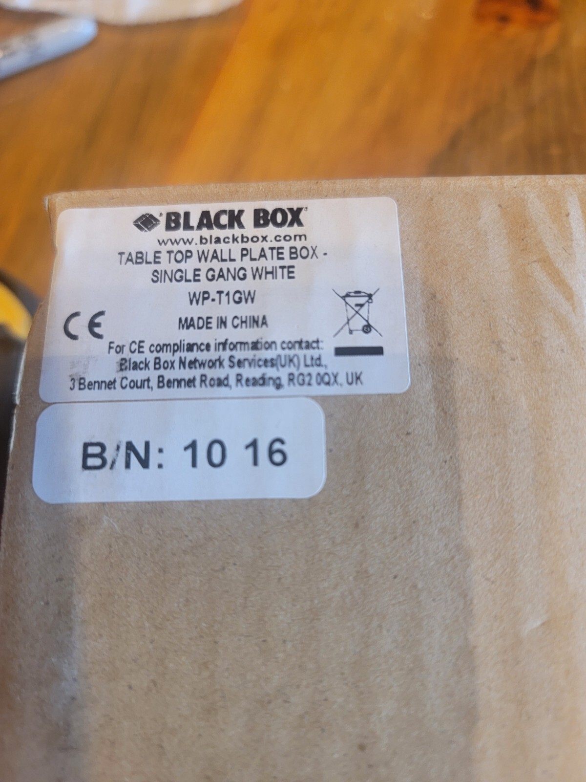BlackBox Table Top Wall Plate Box WP-T1GW, Single / 1 Gang, White,