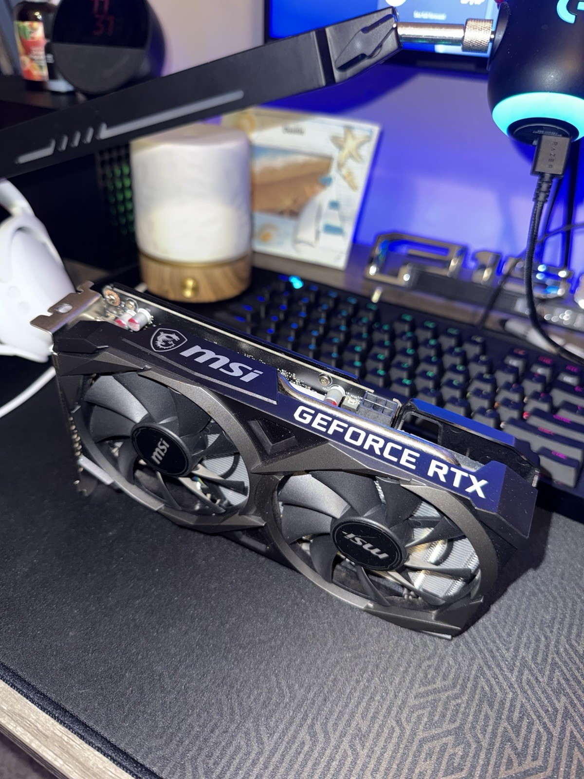 MSI NVIDIA GeForce RTX 3050 VENTUS 2X XS 8GB OC PCIe x16 Multi-Monitor