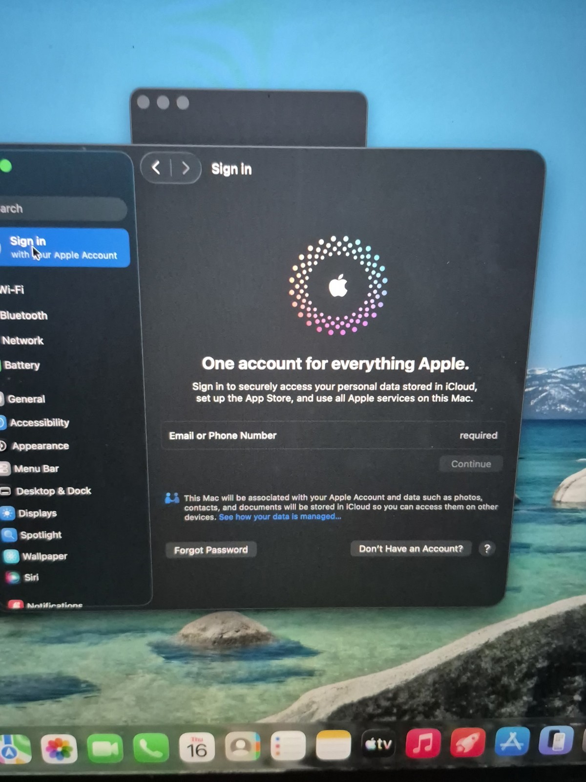 Apple MacBook Pro 16″ 2019 Intel i7-9750H Space Gray 16GB RAM 500GB SSD A2141