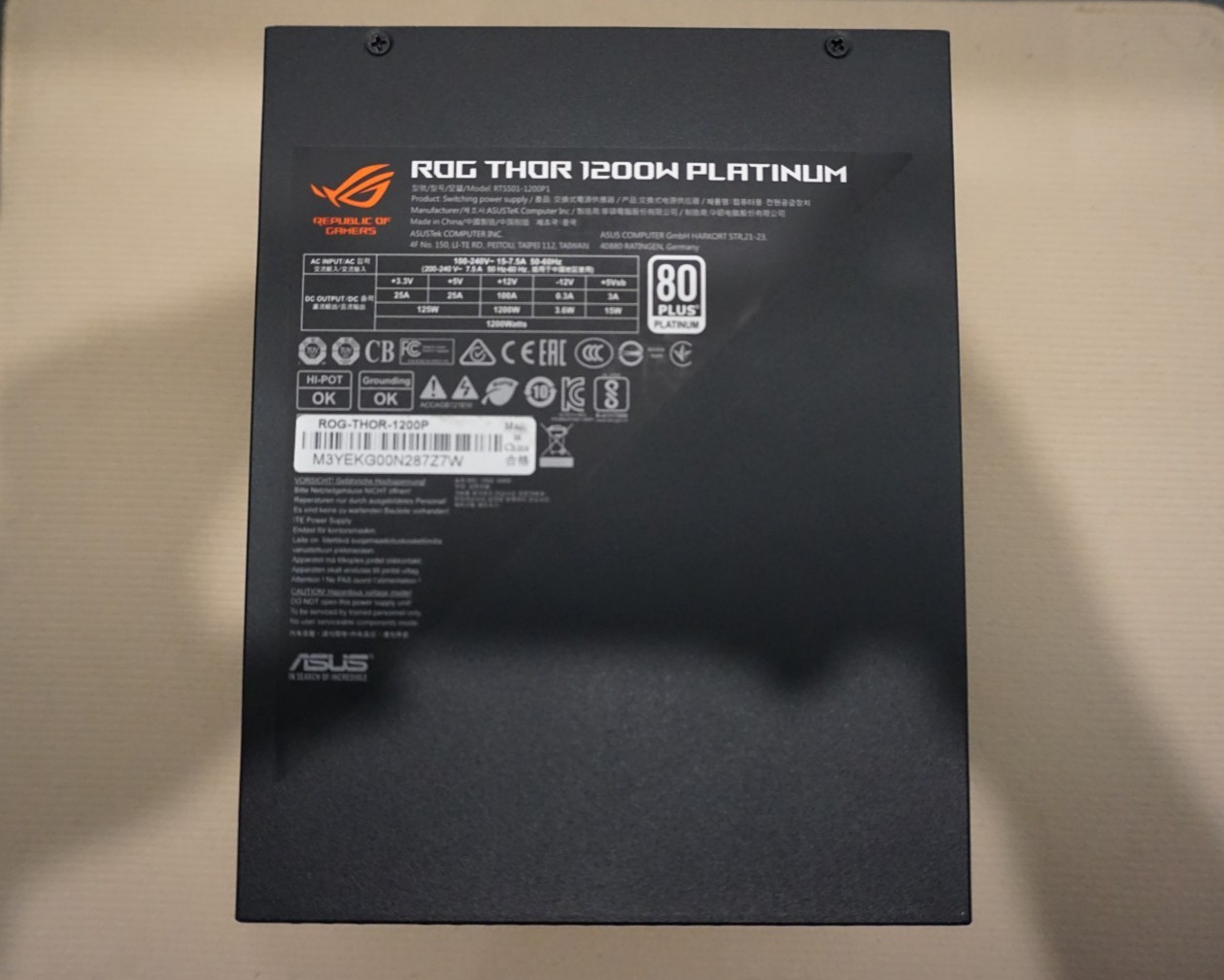ASUS ROG Thor 1200W Platinum ATX Modular Power Supply RGB 80 PLUS