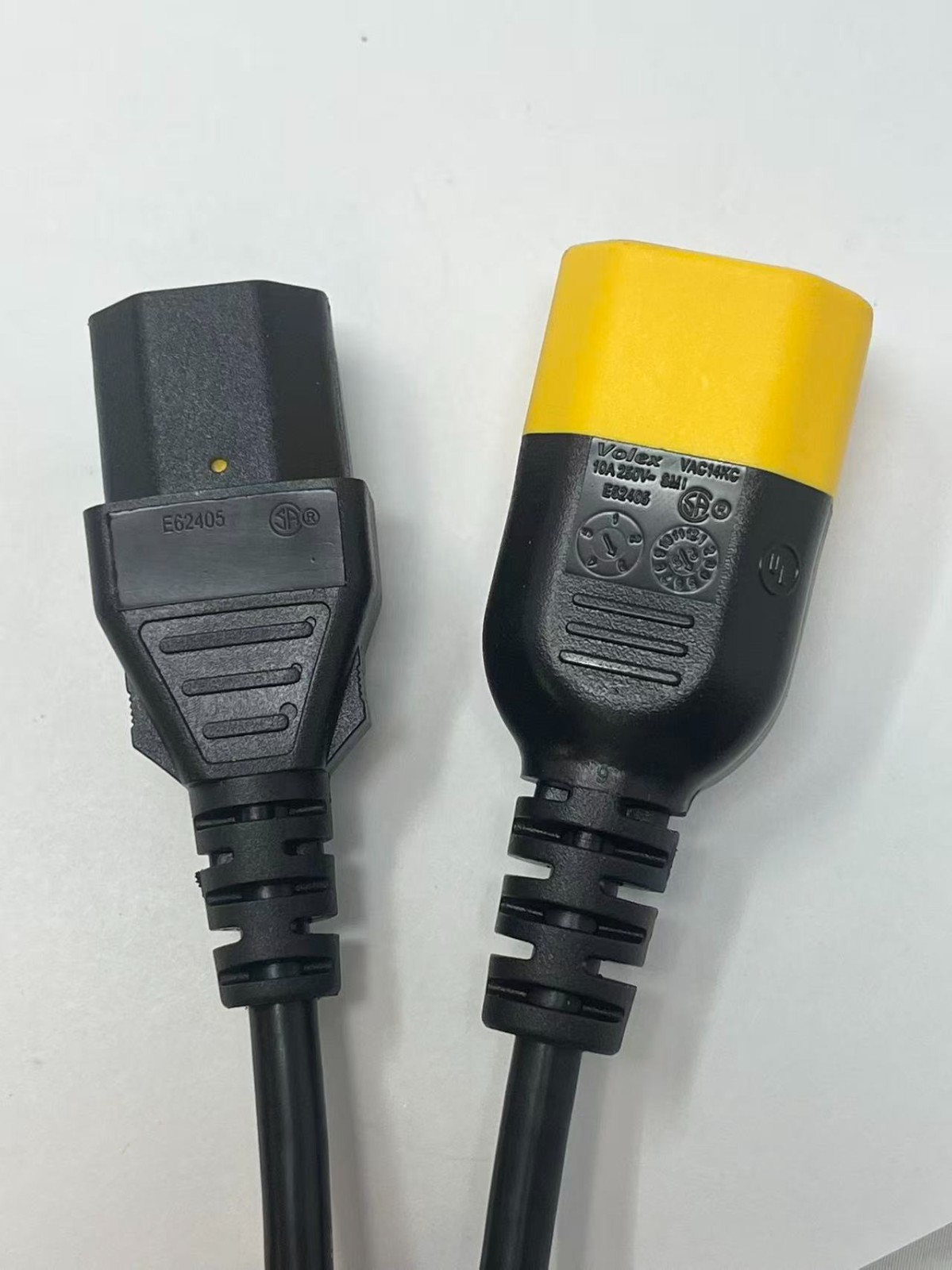 lot of 10 ,Locking IEC C13 to C14 Power Cable 18AWG 2FT Server PDU UPS Cord,new