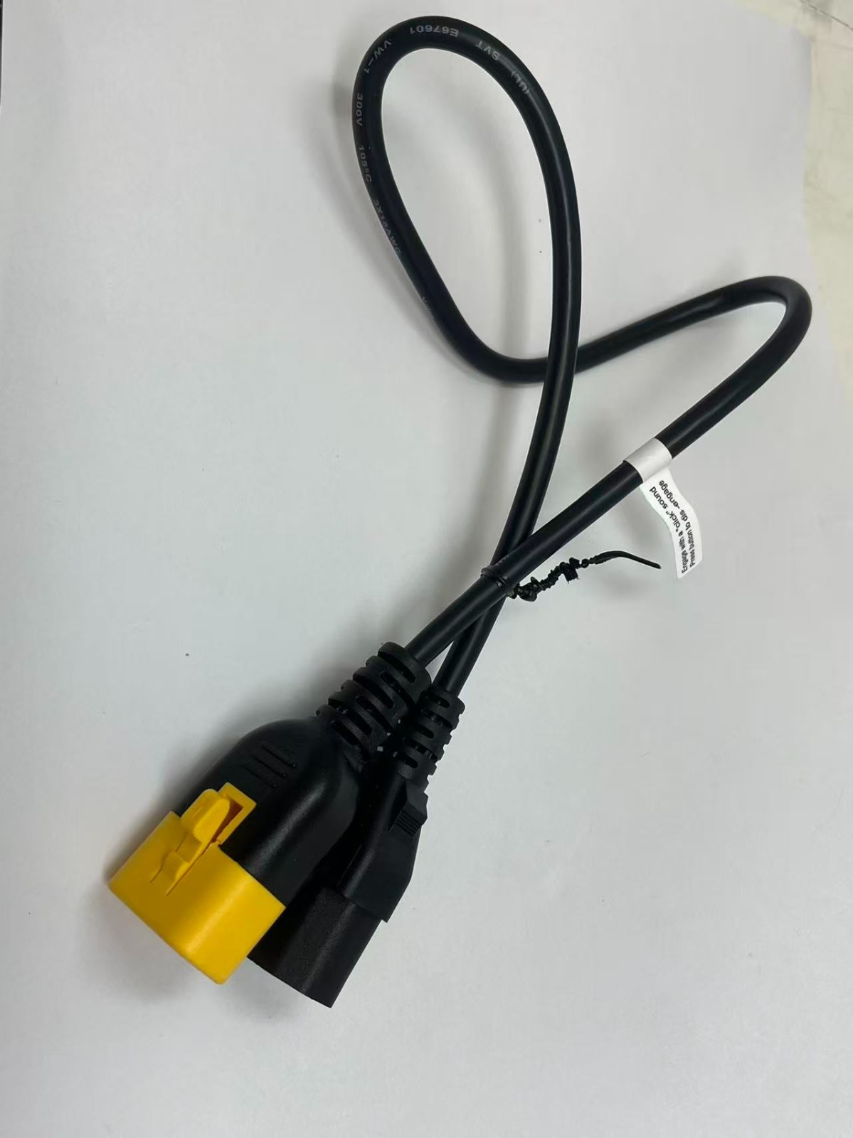 lot of 10 ,Locking IEC C13 to C14 Power Cable 18AWG 2FT Server PDU UPS Cord,new