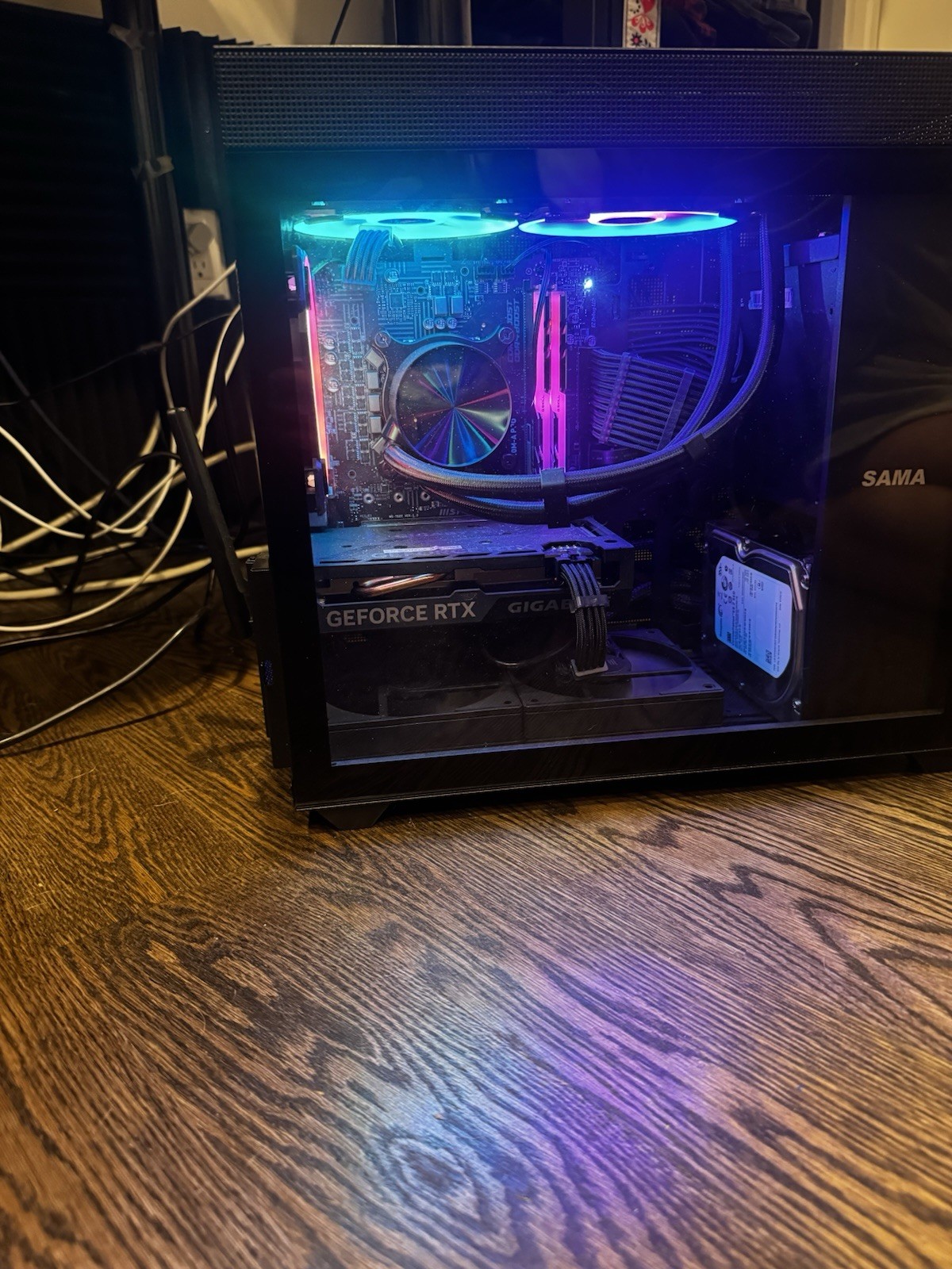Mid-High Range Gaming/Working PC I7 10700k RTX 4060 32gb Ram