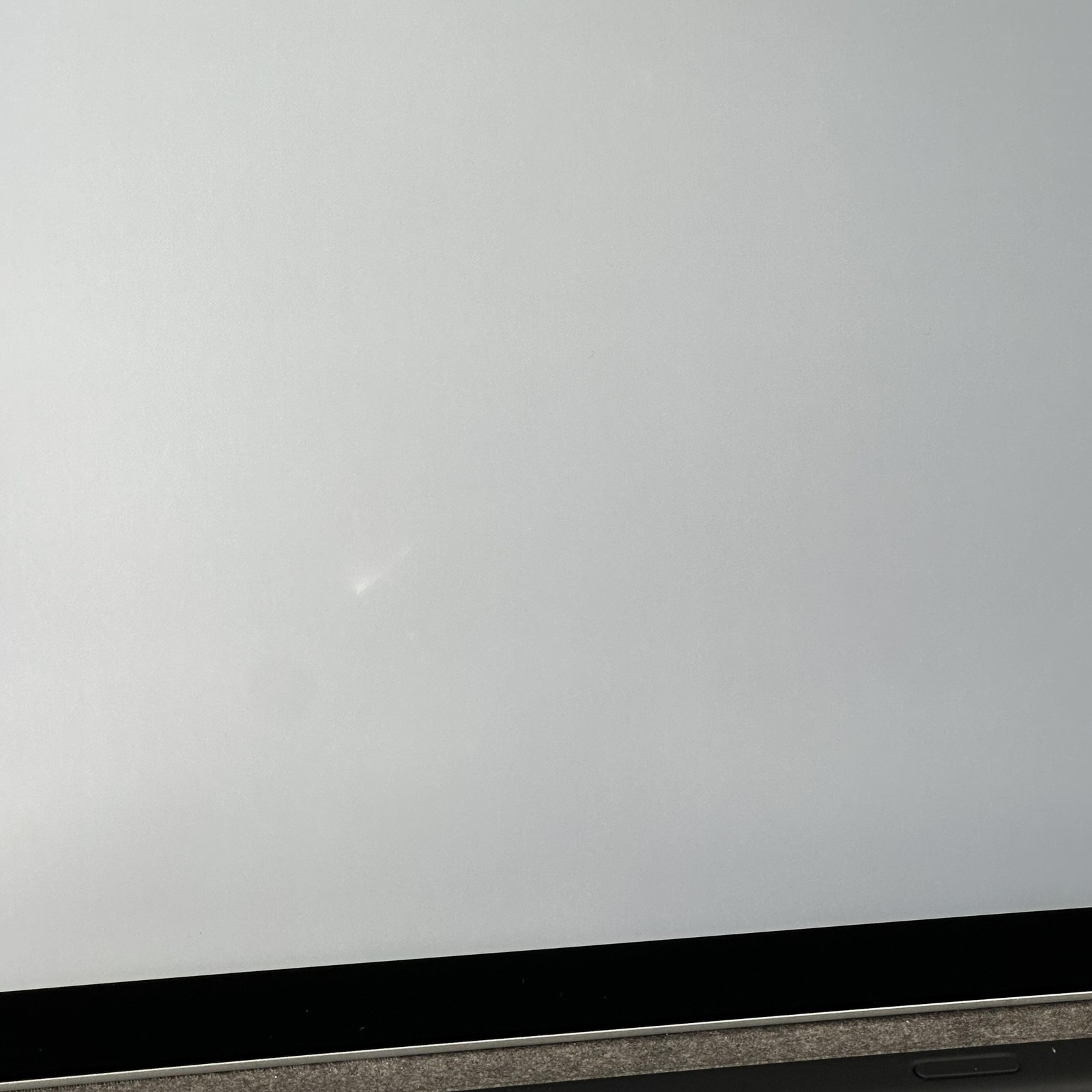Microsoft Surface Pro 9 13 Platinum 2.7 GHz i7-1265U 16GB 256GB SSD Very Good
