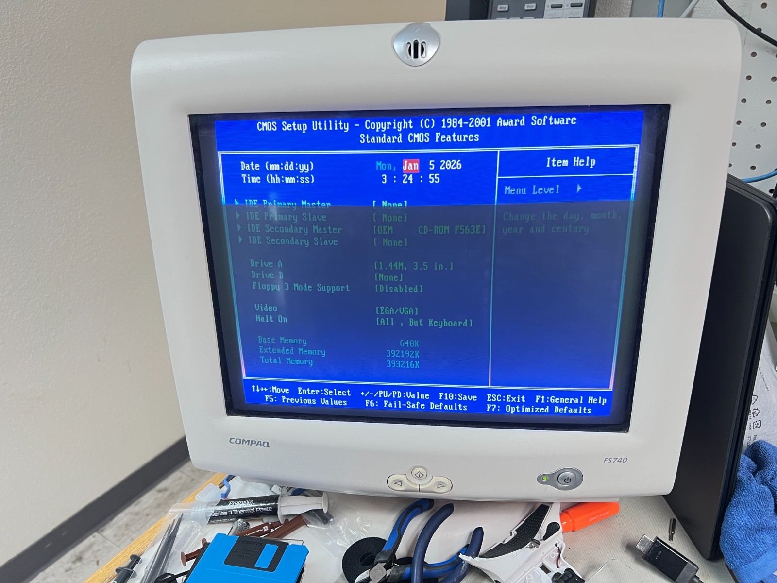 RARE GIGABYTE G-MAX Pentium 4 Gaming System – 2.0Ghz 384MB DDR Geforce 6200 AGP