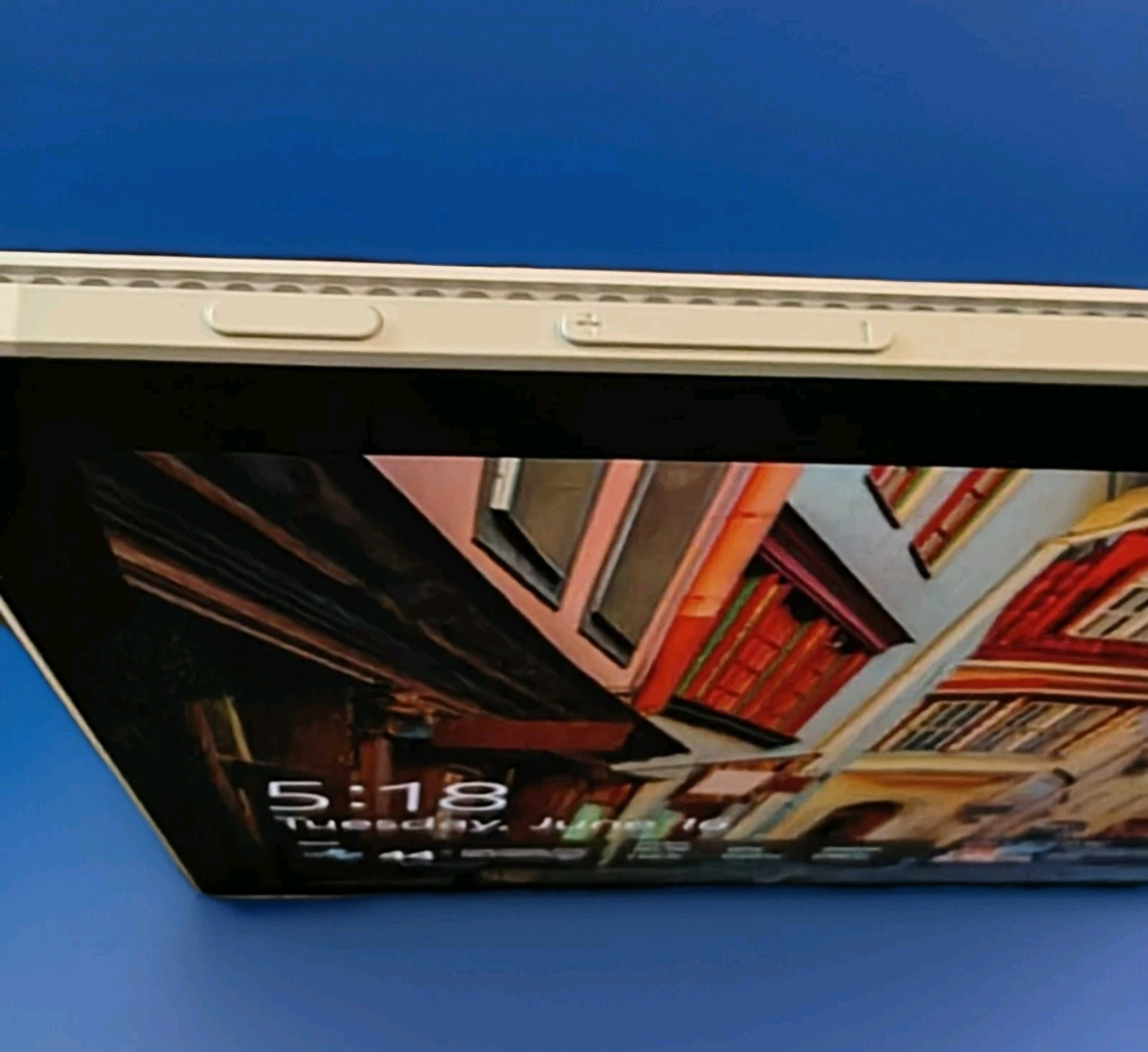 Microsoft Surface Book 1705 • 13.5” 3000×2000 • i5 • 8GB • 256GB • Mint W/ Case