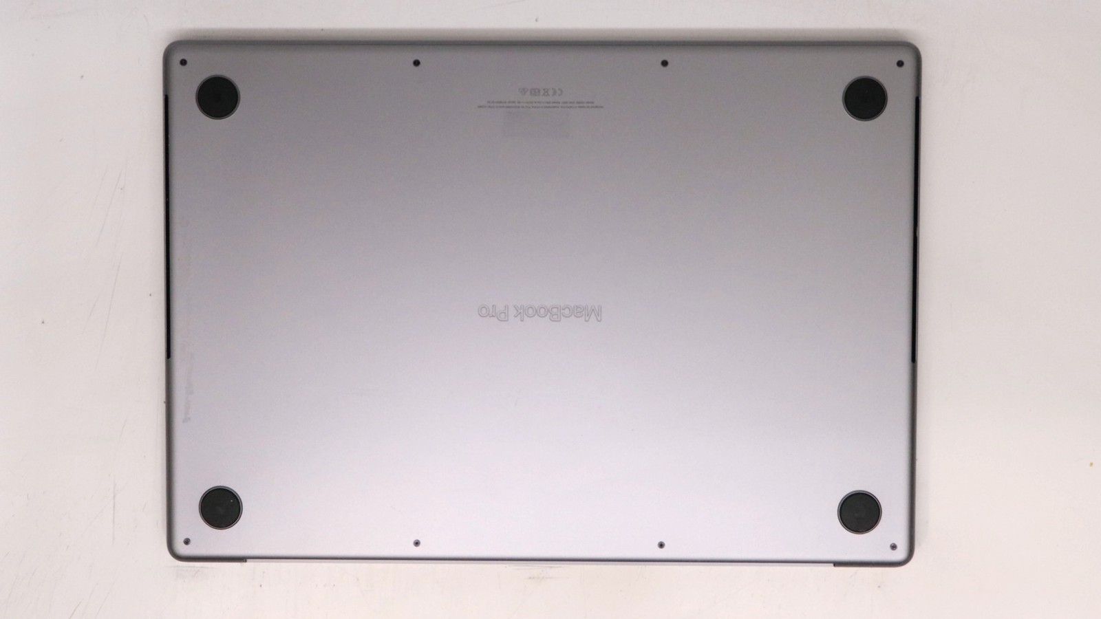 Apple Macbook Pro 16″ M1 Max 10-Core 64GB 1TB – Very Good READ DESC