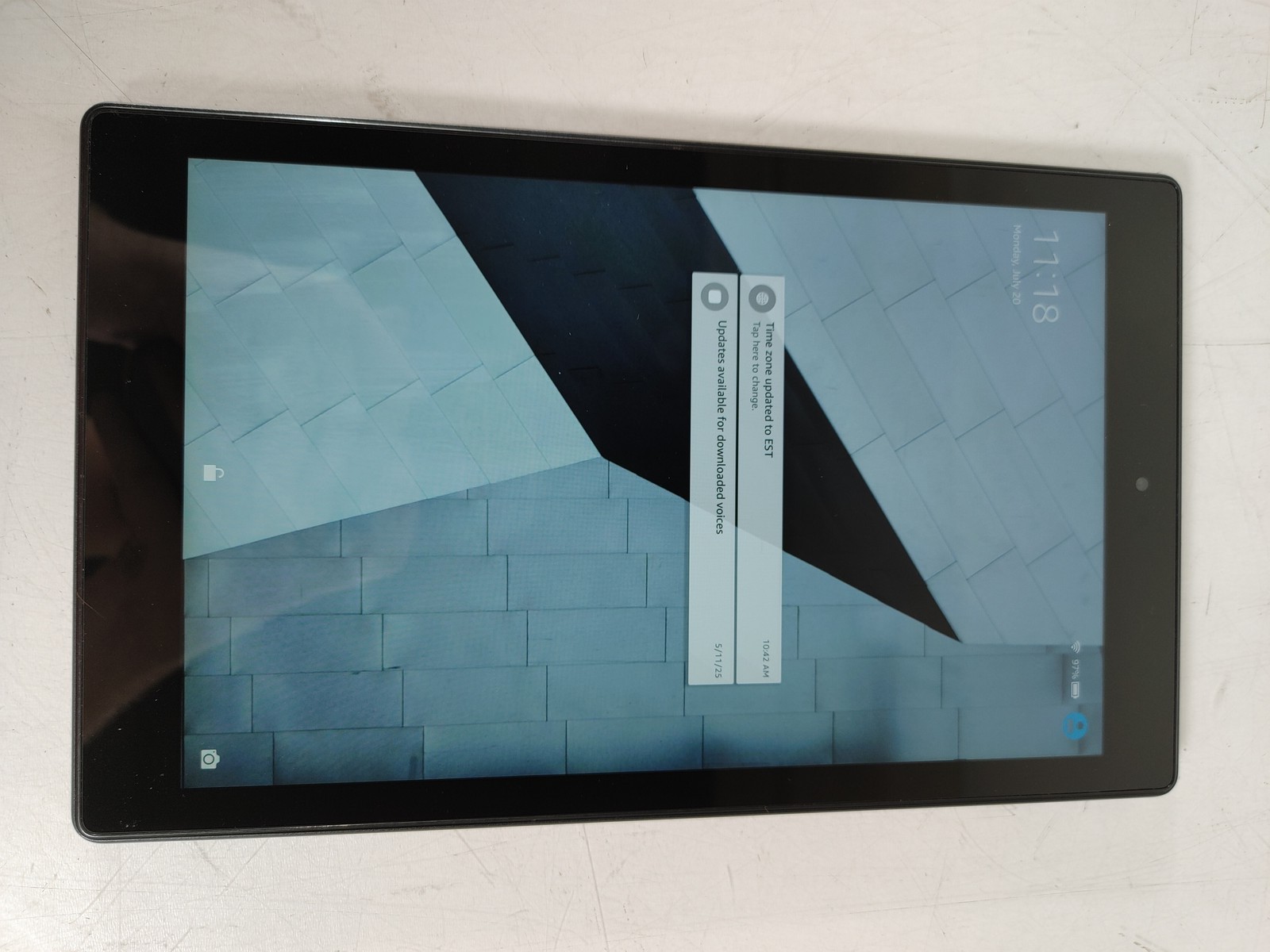 Amazon Fire HD 10 (7th Generation) SL056ZE 32 GB Fire OS (WiFi Only)