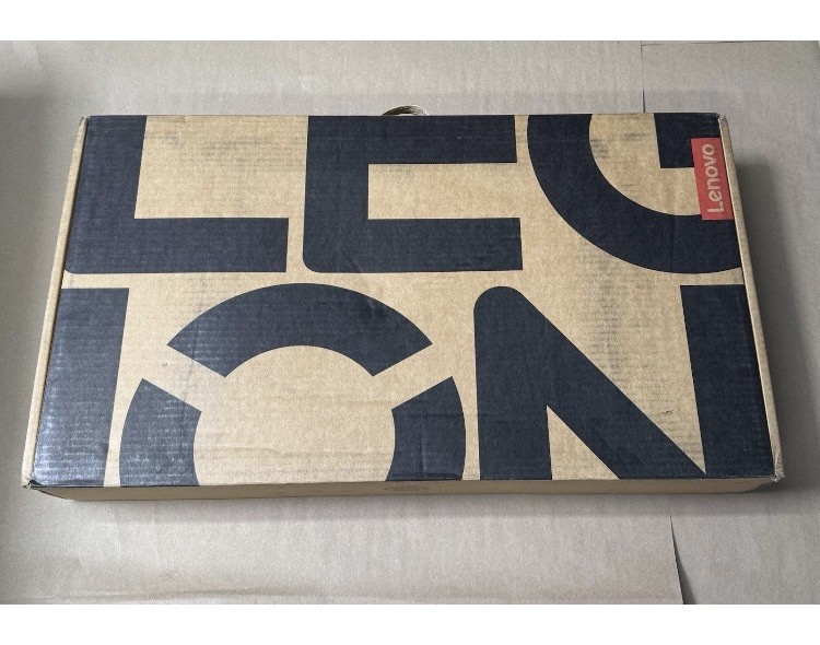 Lenovo Legion 9i Gen 10 4K 18″ Intel Ultra 9 64GB RAM 1TB SSD RTX 5090