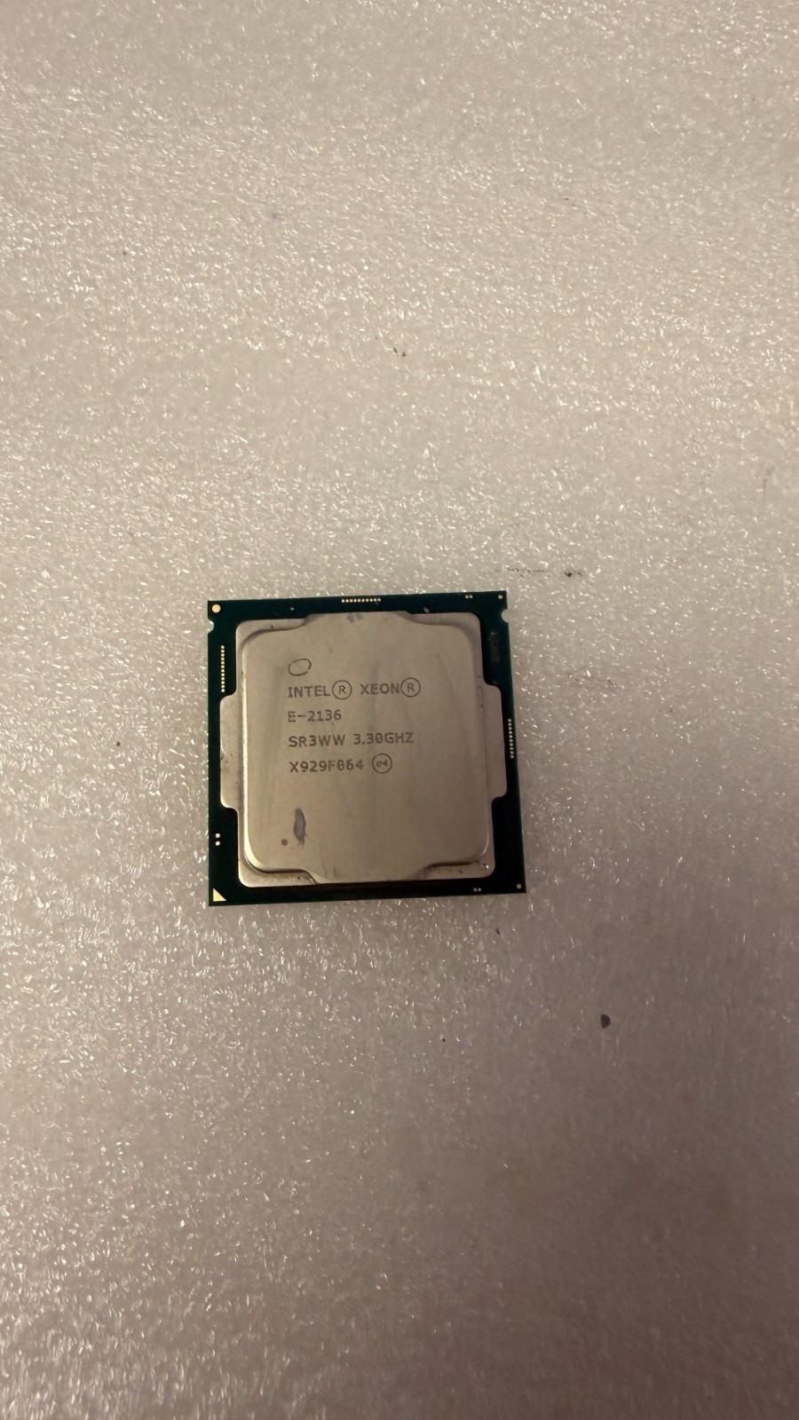 Intel Xeon E-2136 3.3-4.5GHZ 6 CORE 12MB 80W SR3WW LGA1151 CPU