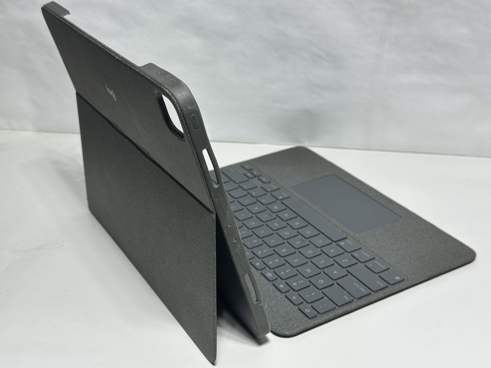 Logitech Combo Touch Keyboard Folio Case Gray Apple iPad Pro 12.9 in-YU0047-F/SH