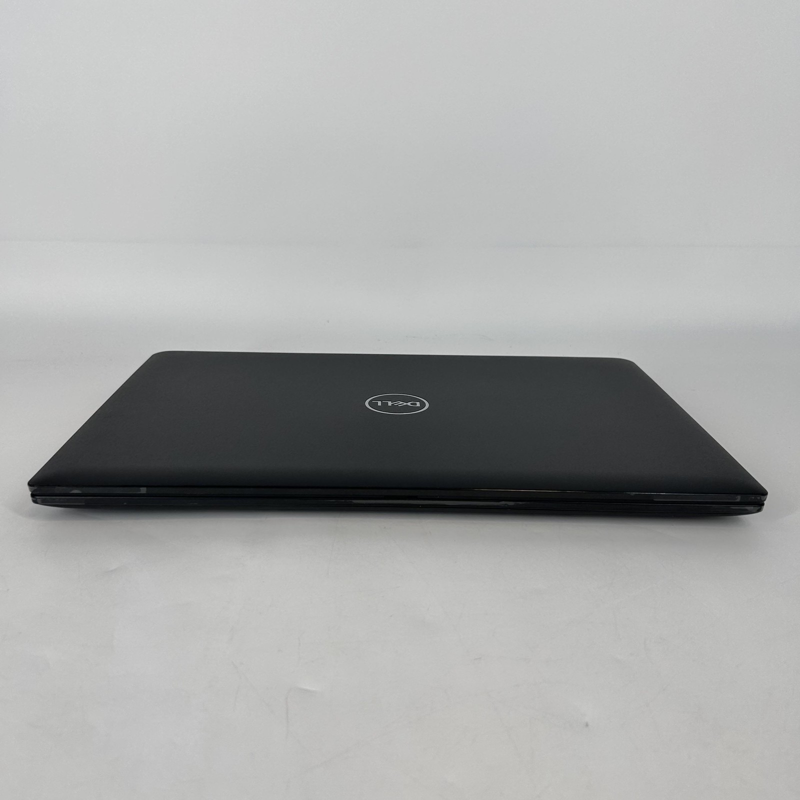 Dell Latitude 3520 15.6 Black FHD i5-1135G7 2.40GHz 16GB 256GB SSD Excellent