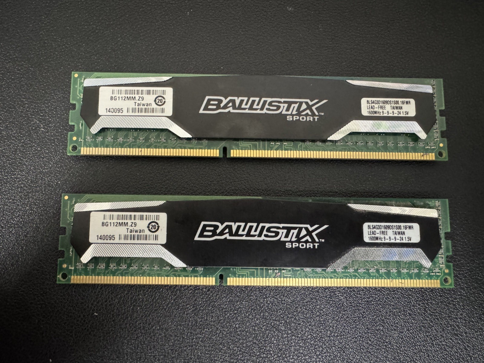 Ballistix Sport 8GB (2x4GB) RAM PC3-12800 DDR3-1600 SDRAM BLS4G3D1609DS1S00