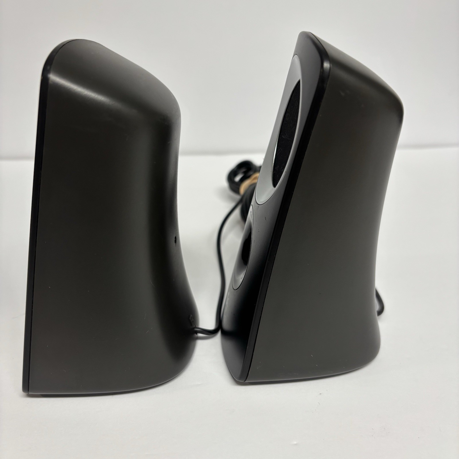 Logitech Z313 2.1 Channel Speaker System Subwoofer Desktop PC Speakers Tested