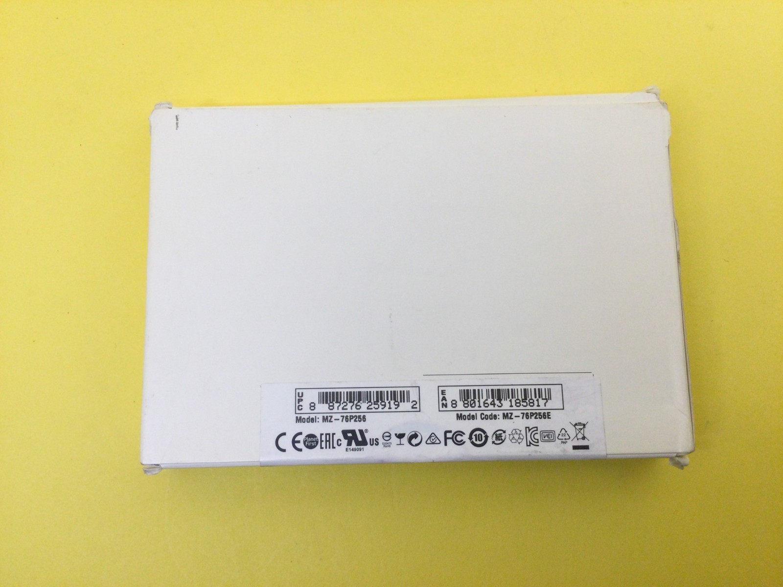 Samsung 860 Pro Series 256GB 2.5 inch SATA3 SSD MZ-76P256E New