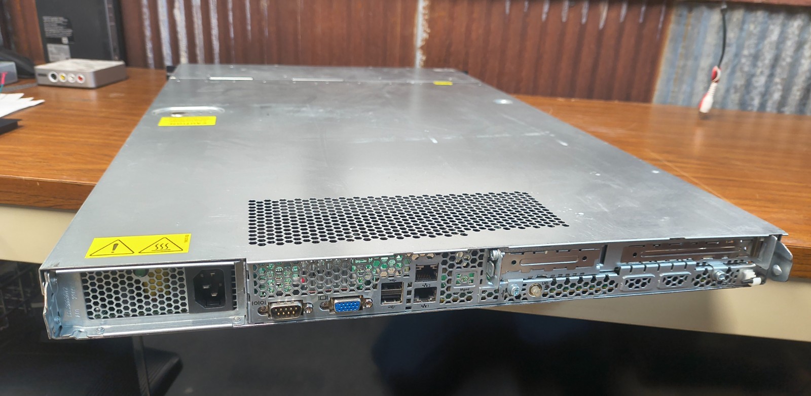 HP ProLiant DL160 G6 1U Rackmount Server (2x Xeon / 12GB / 4x 300GB)