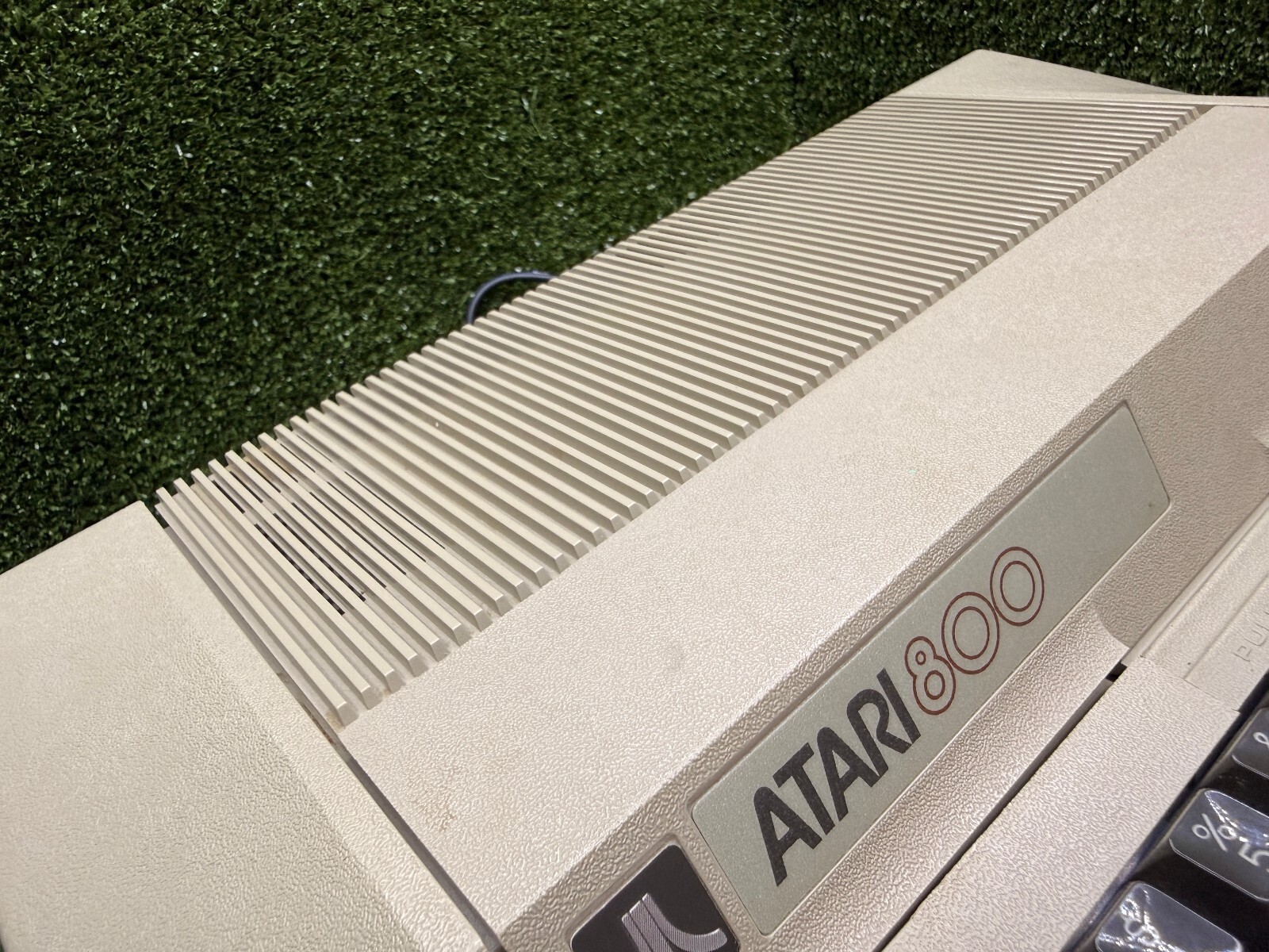 Atari 800 48K RAM Vintage 8-Bit Home Computer w/ Original Box Power Adapter